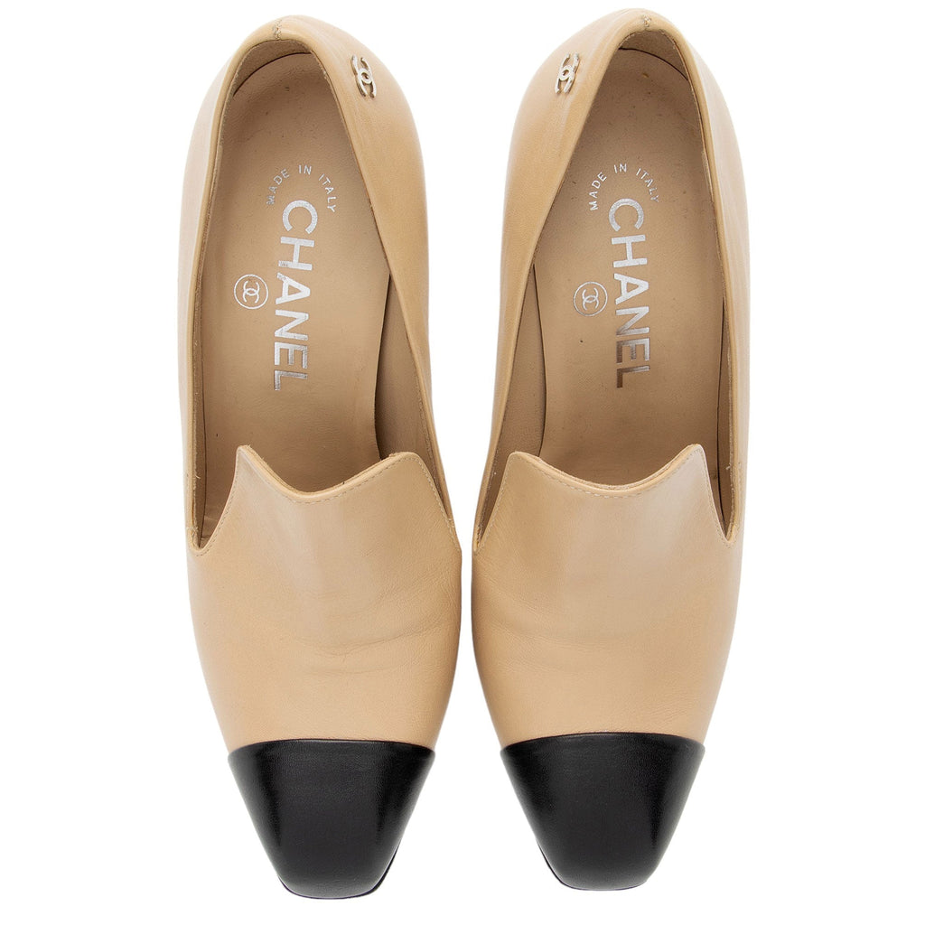 Chanel Lambskin CC Cap Toe Pumps - Size 7.5 / 37.5 (SHF-9StWx2)