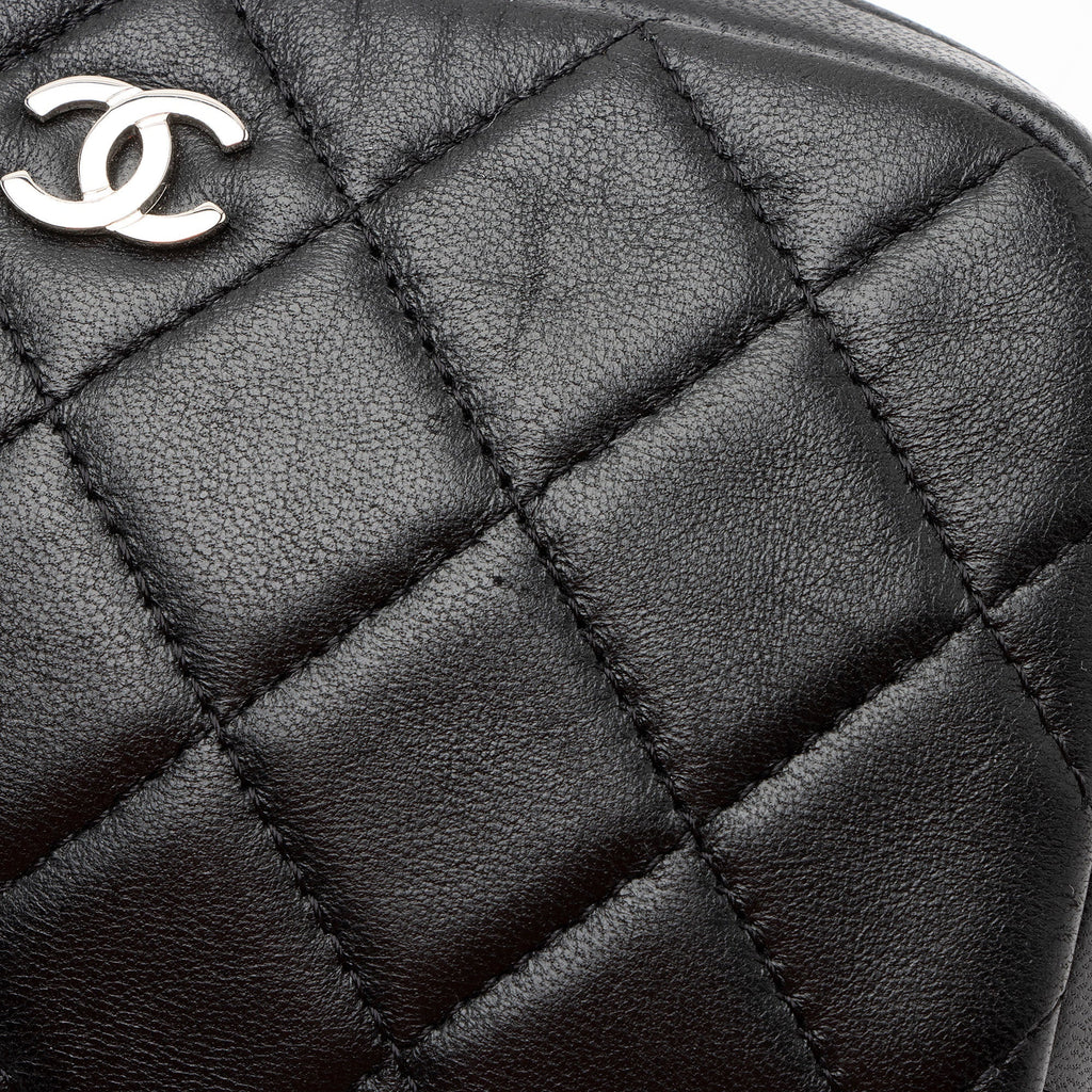 Chanel Lambskin Curvy Small Cosmetic Pouch (SHF-bKQqBi)