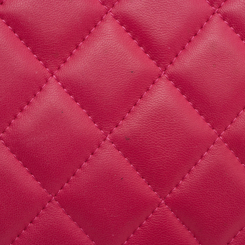 Chanel Lambskin Large O-Case (SHF-tCz0r4)