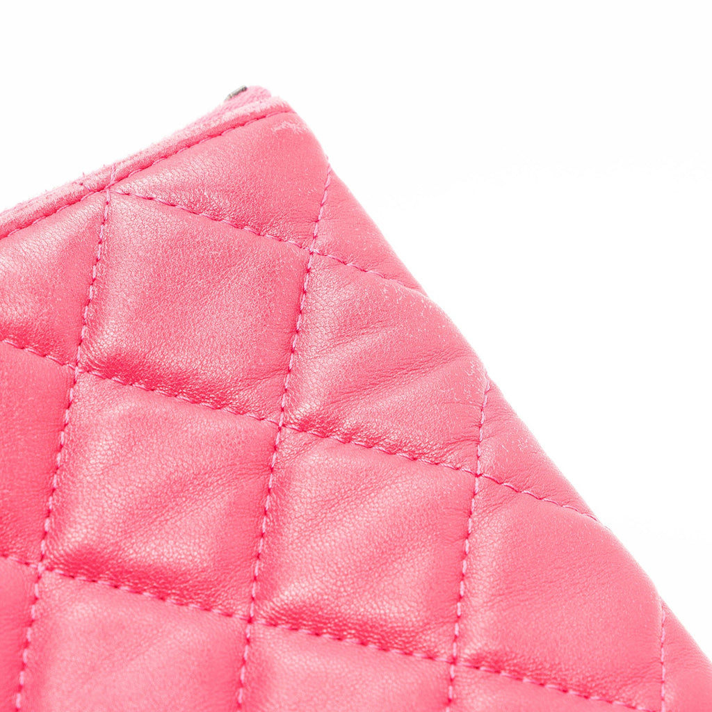 Chanel Lambskin Large O-Case (SHF-alFABe)