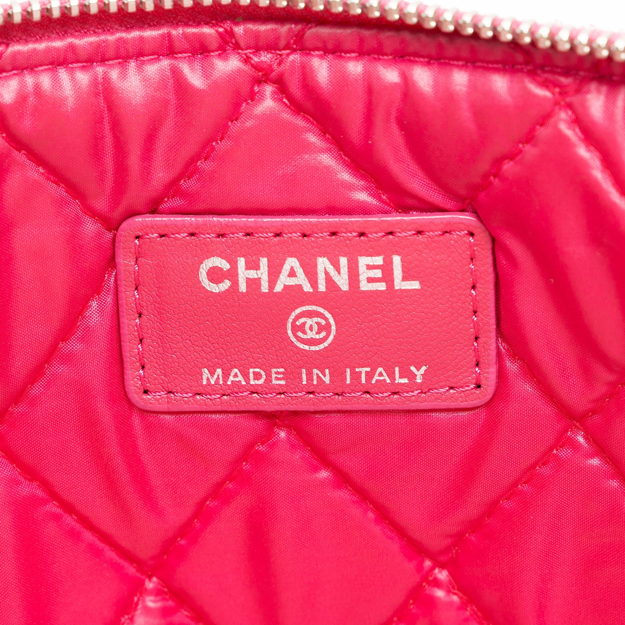 Chanel Lambskin Large O-Case (SHF-alFABe)