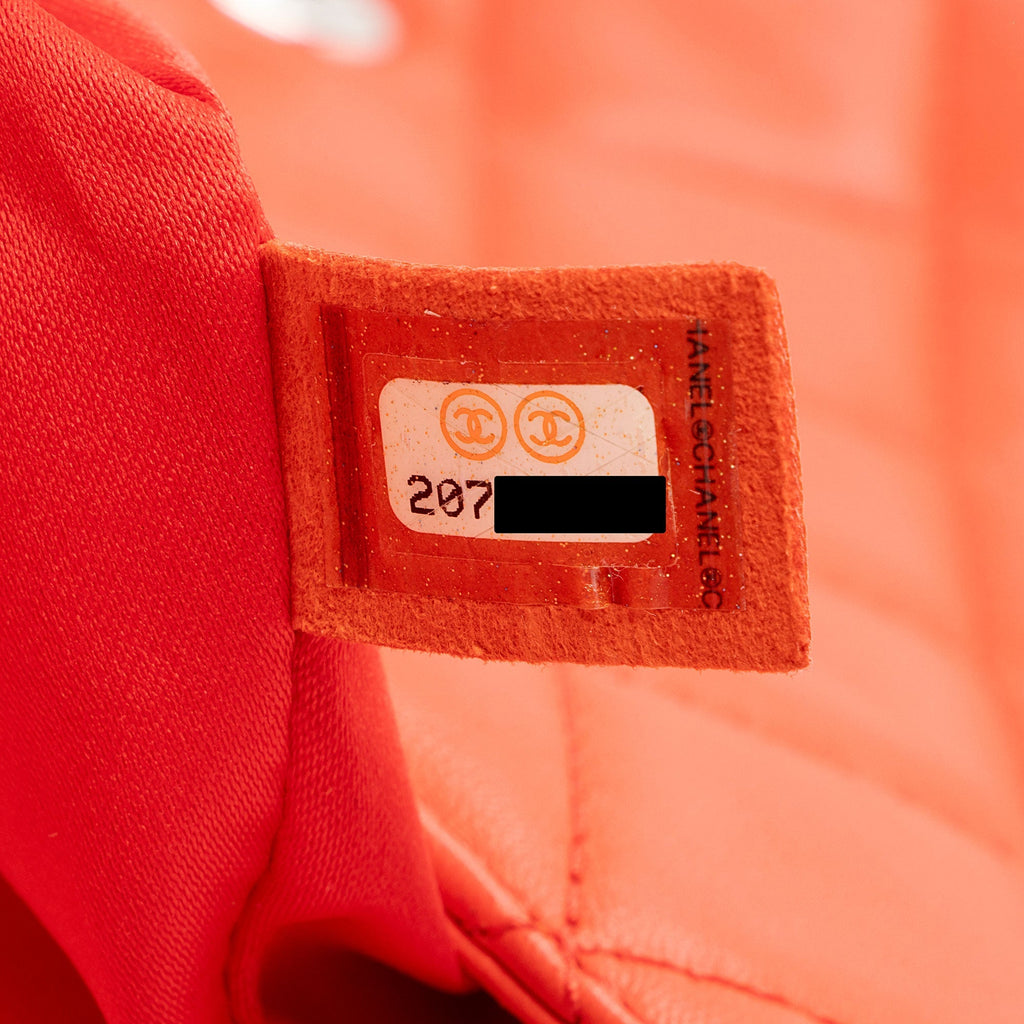 Chanel Lambskin Pagode Piping Flap Shoulder Bag (SHF-Cco5SB)