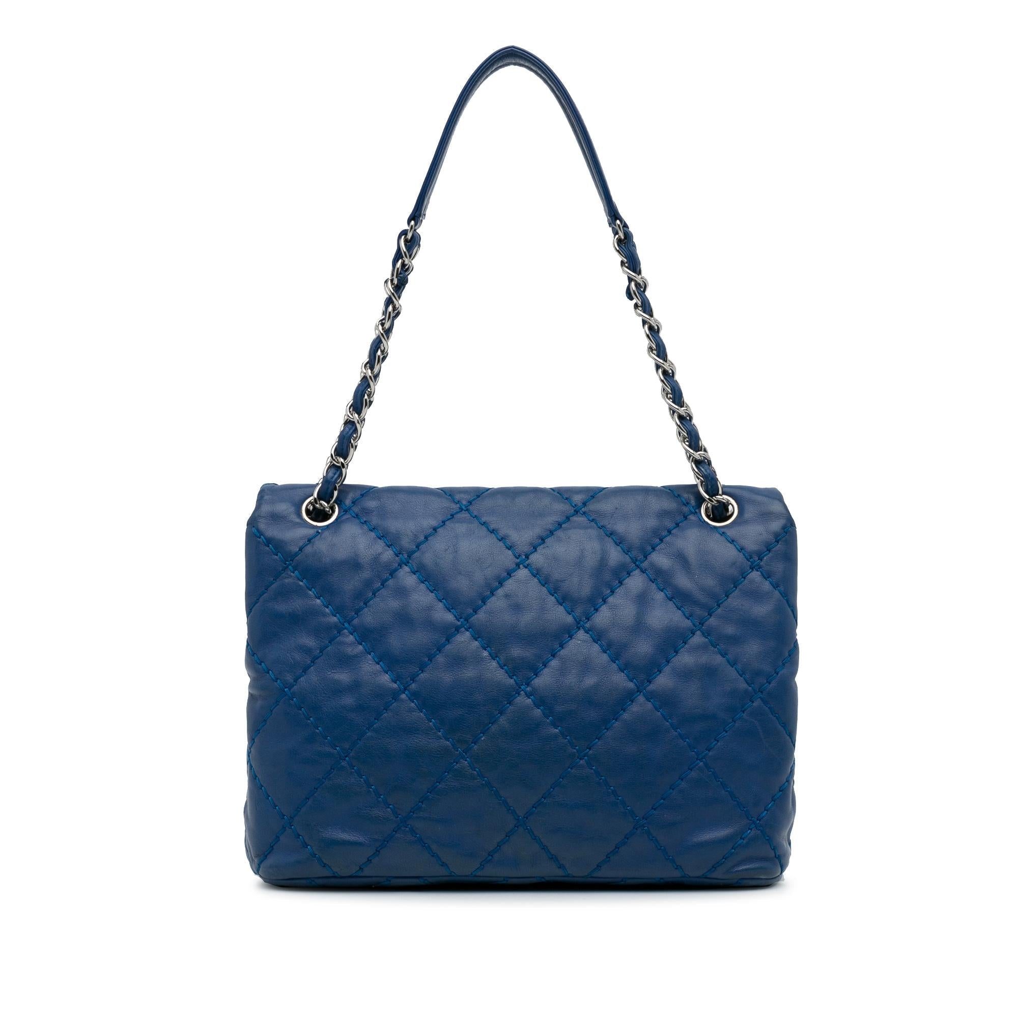 Chanel Love Me Tender Flap Bag (SHG-goElEm)