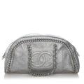 Chanel Luxe Ligne Leather Handbag (SHG-32626)