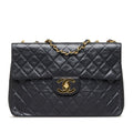 Chanel Maxi Classic Lambskin Double Flap (SHG-EmVxmM)