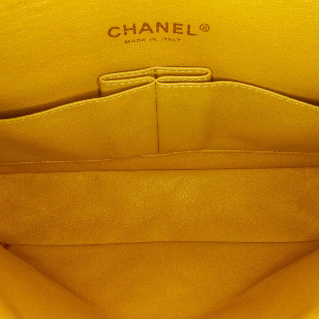 Chanel Medium Classic Double Stitch Calfskin Double Flap (SHG-Y92L3n)