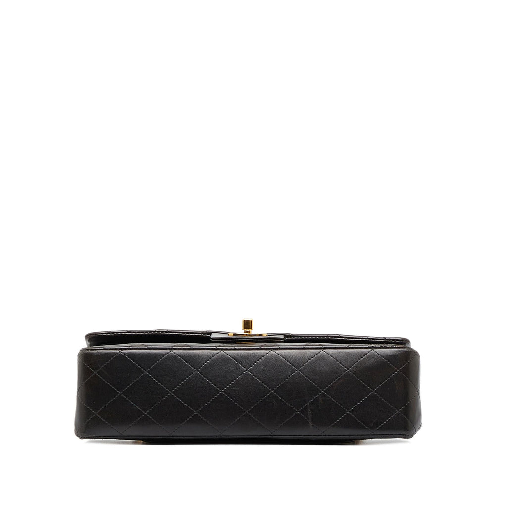 Chanel Medium Classic Lambskin Double Flap (SHG-Jtchhm)