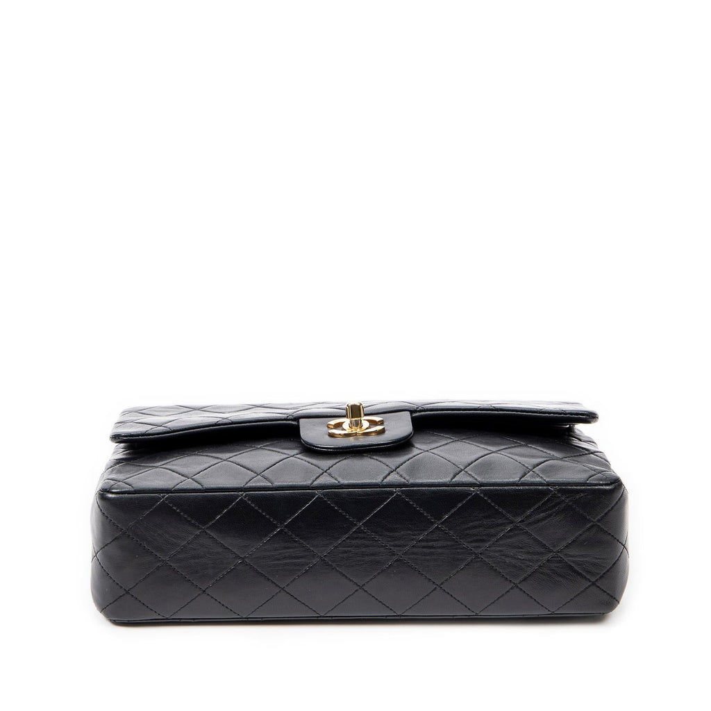Chanel Medium Classic Lambskin Double Flap (SHG-lRIbs9)