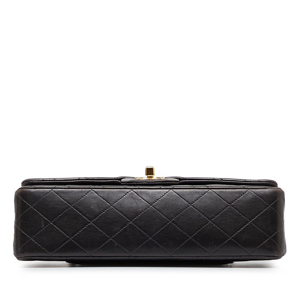 Chanel Medium Classic Lambskin Double Flap (SHG-hLYG9a)
