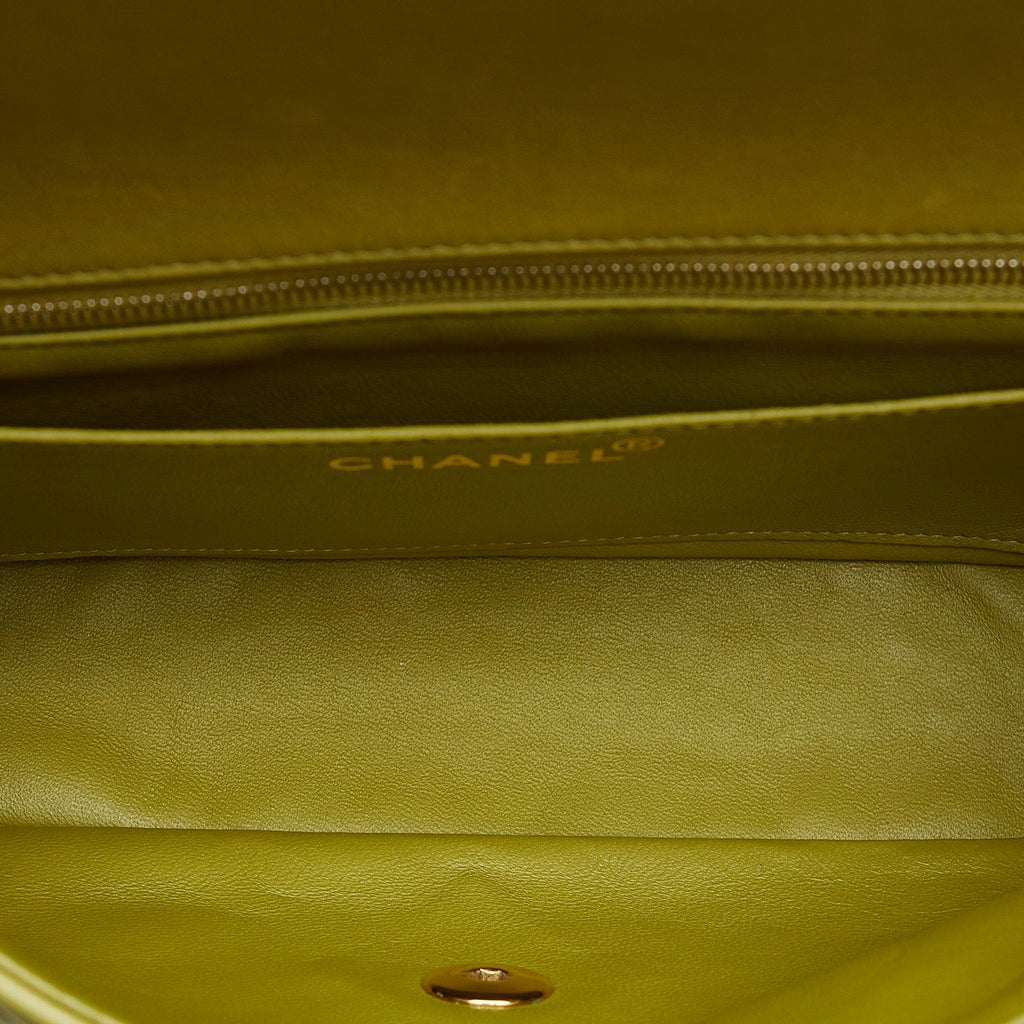 Chanel Medium Classic Lambskin Single Flap (SHG-aqydrY)