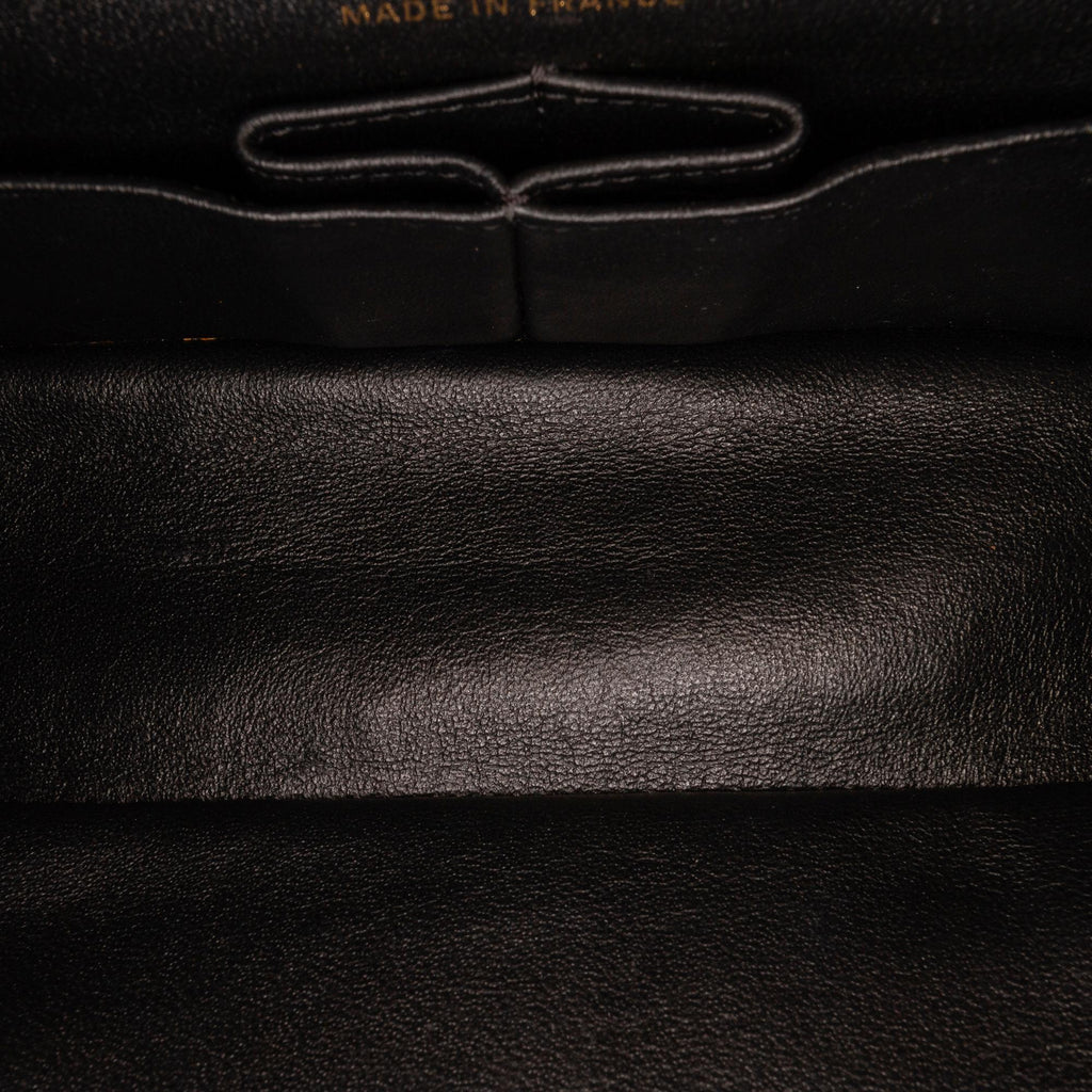 Chanel Medium Croc Embossed Lambskin 2.55 Reissue Double Flap Bag (SHG-JzyULz)