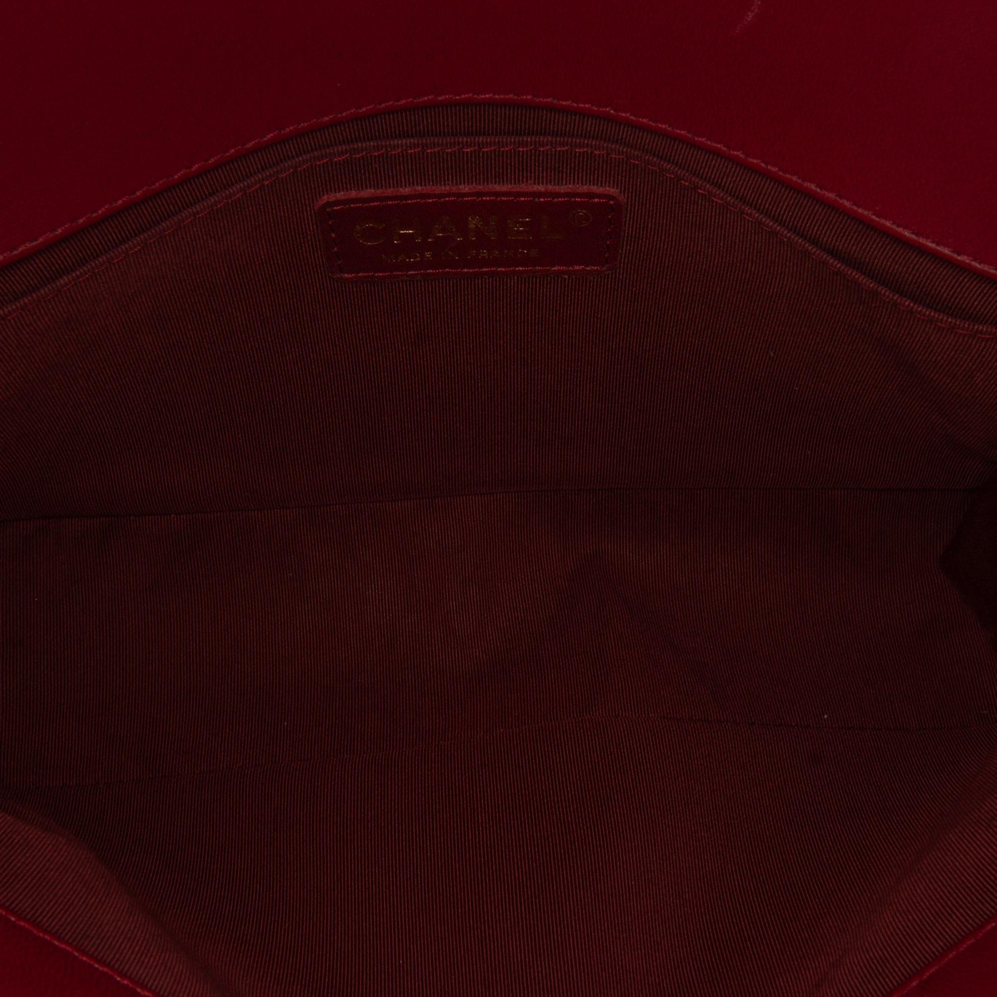 Chanel Medium Lambskin Boy Flap Bag (SHG-FIM8qt)