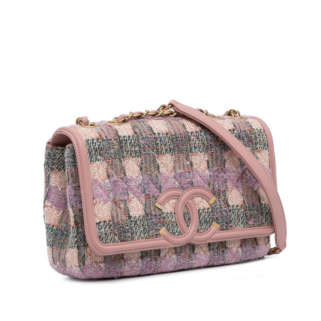 Chanel Medium Tweed Filigree Flap (SHG-AvwlCp)
