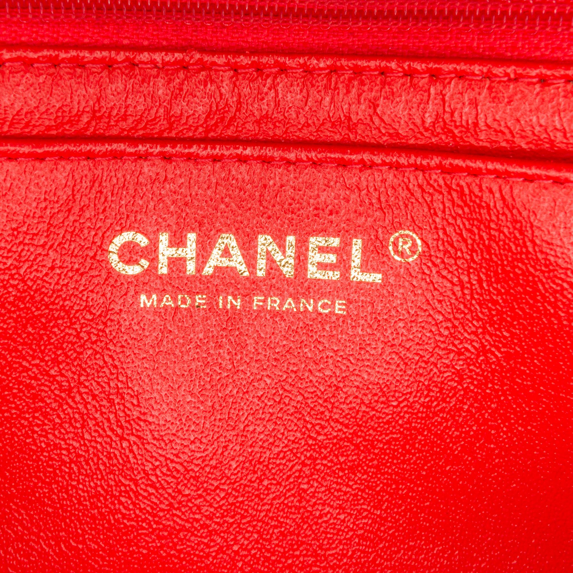 Chanel Mini Classic Lambskin Rectangular Single Flap (SHG-ShijLx)