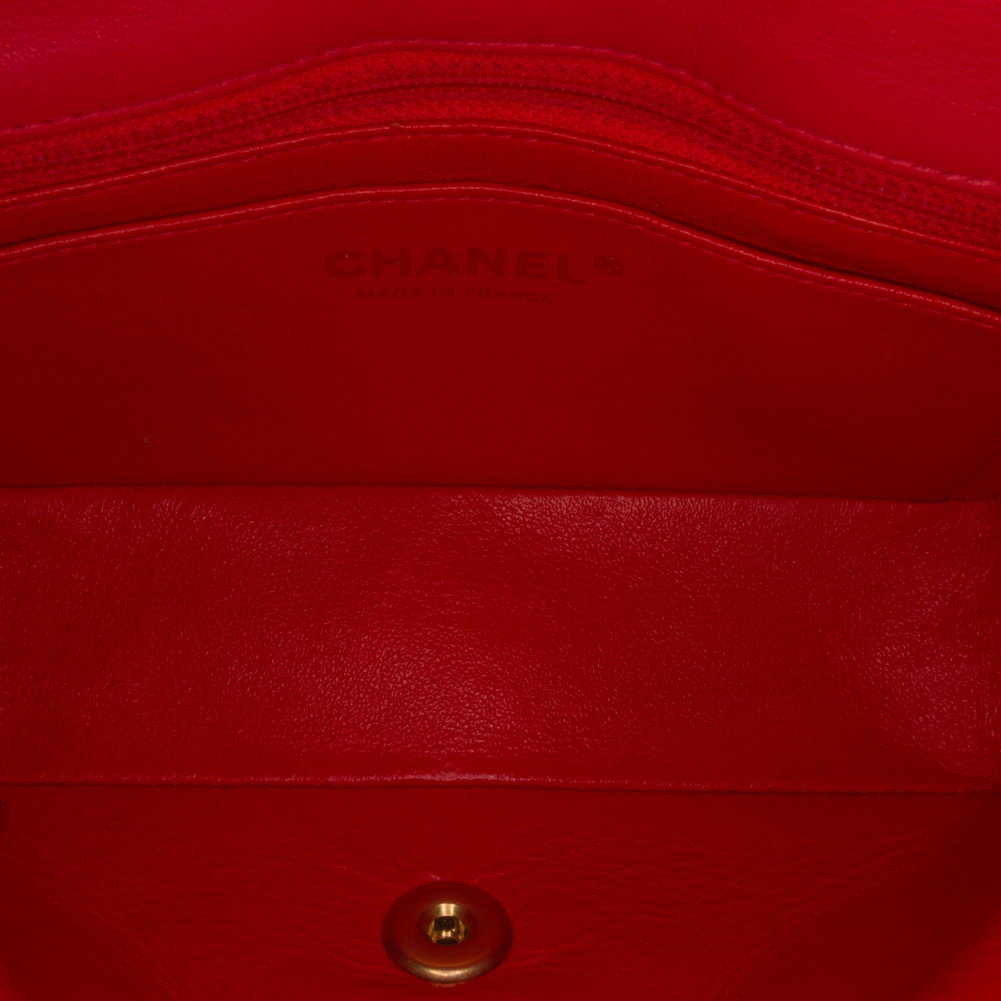 Chanel Mini Classic Lambskin Rectangular Single Flap (SHG-ShijLx)