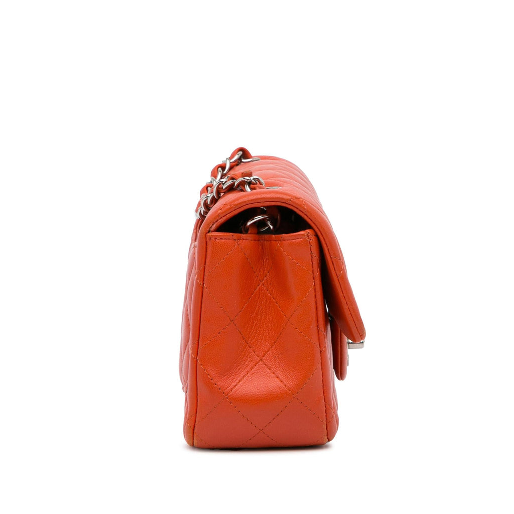 Chanel Mini Classic Lambskin Rectangular Single Flap (SHG-HISR5u)