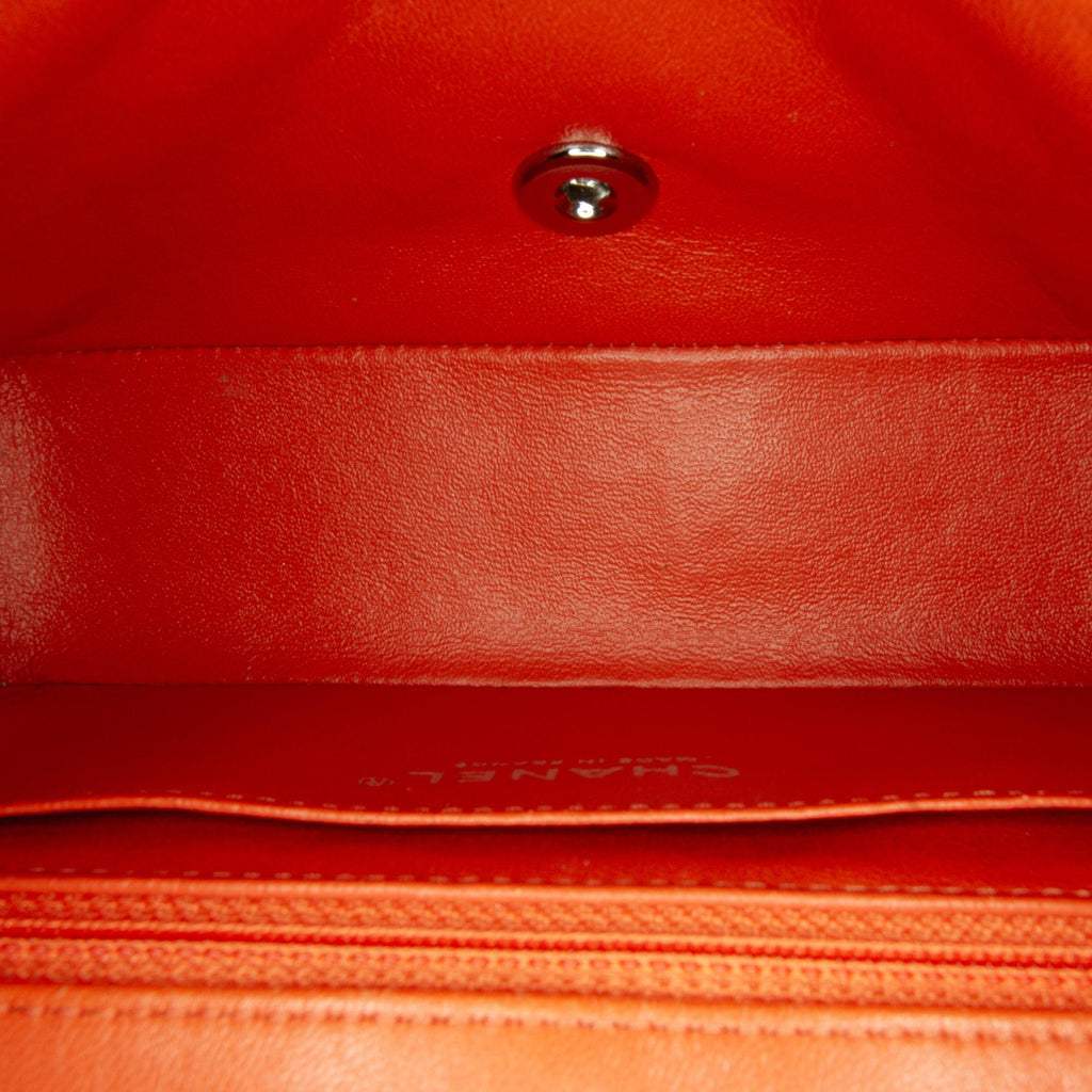 Chanel Mini Classic Lambskin Rectangular Single Flap (SHG-HISR5u)
