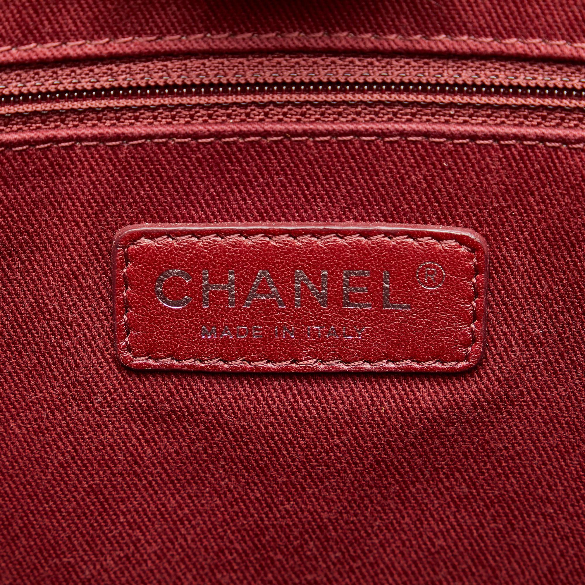 Chanel Mini Deauville Tote (SHG-iNQFK3)