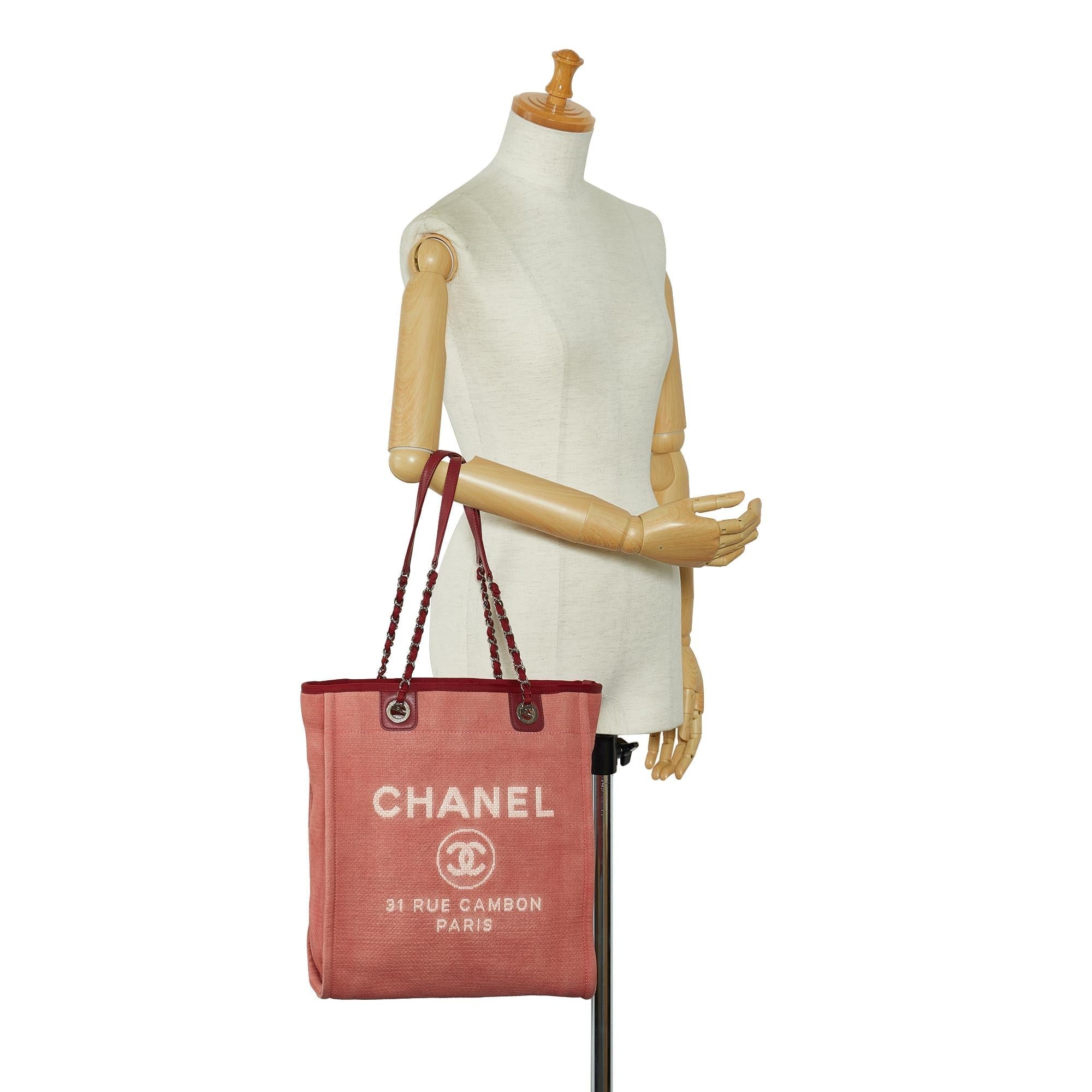 Chanel Mini Deauville Tote (SHG-iNQFK3)