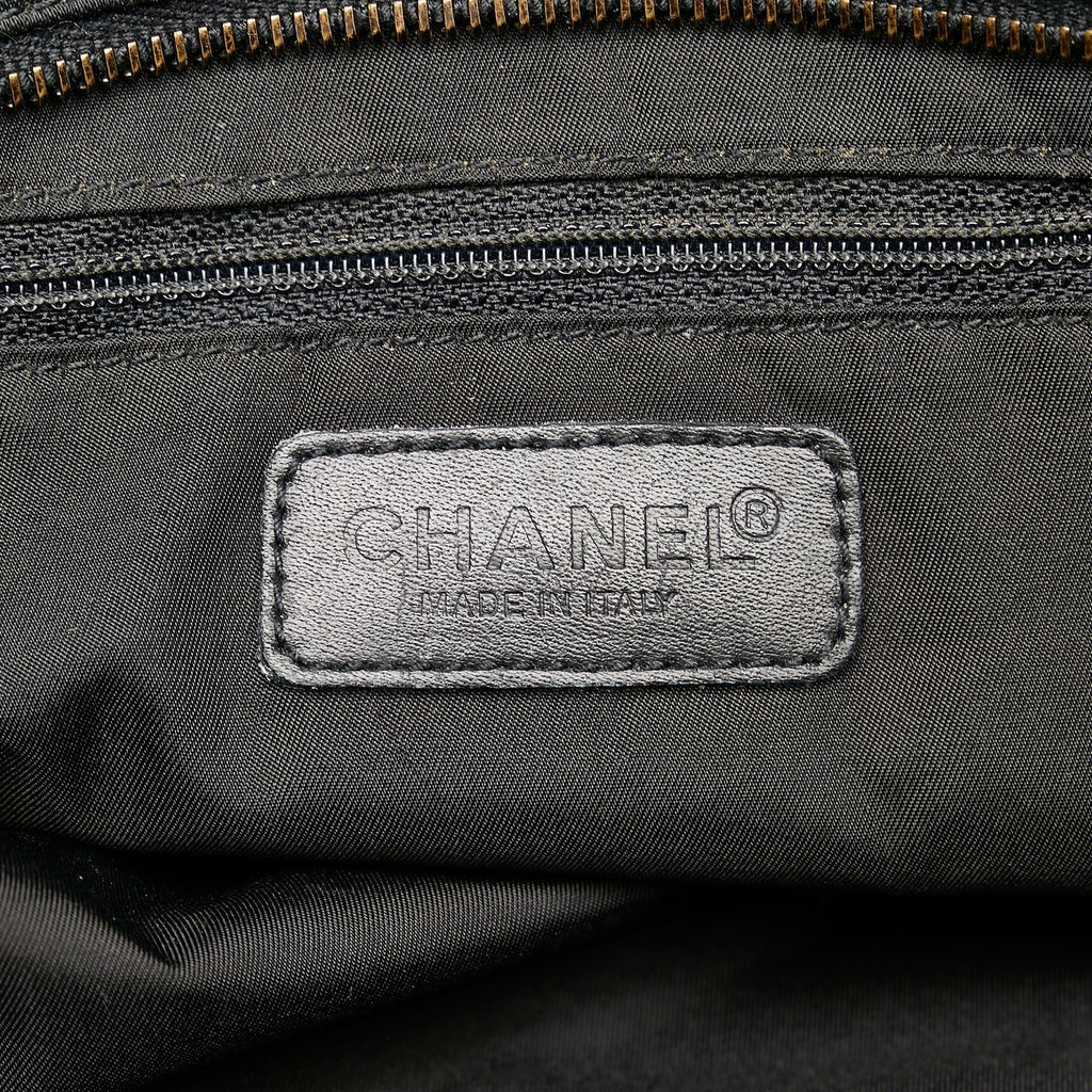 Chanel New Travel Line Tote (SHG-Po5MMk)