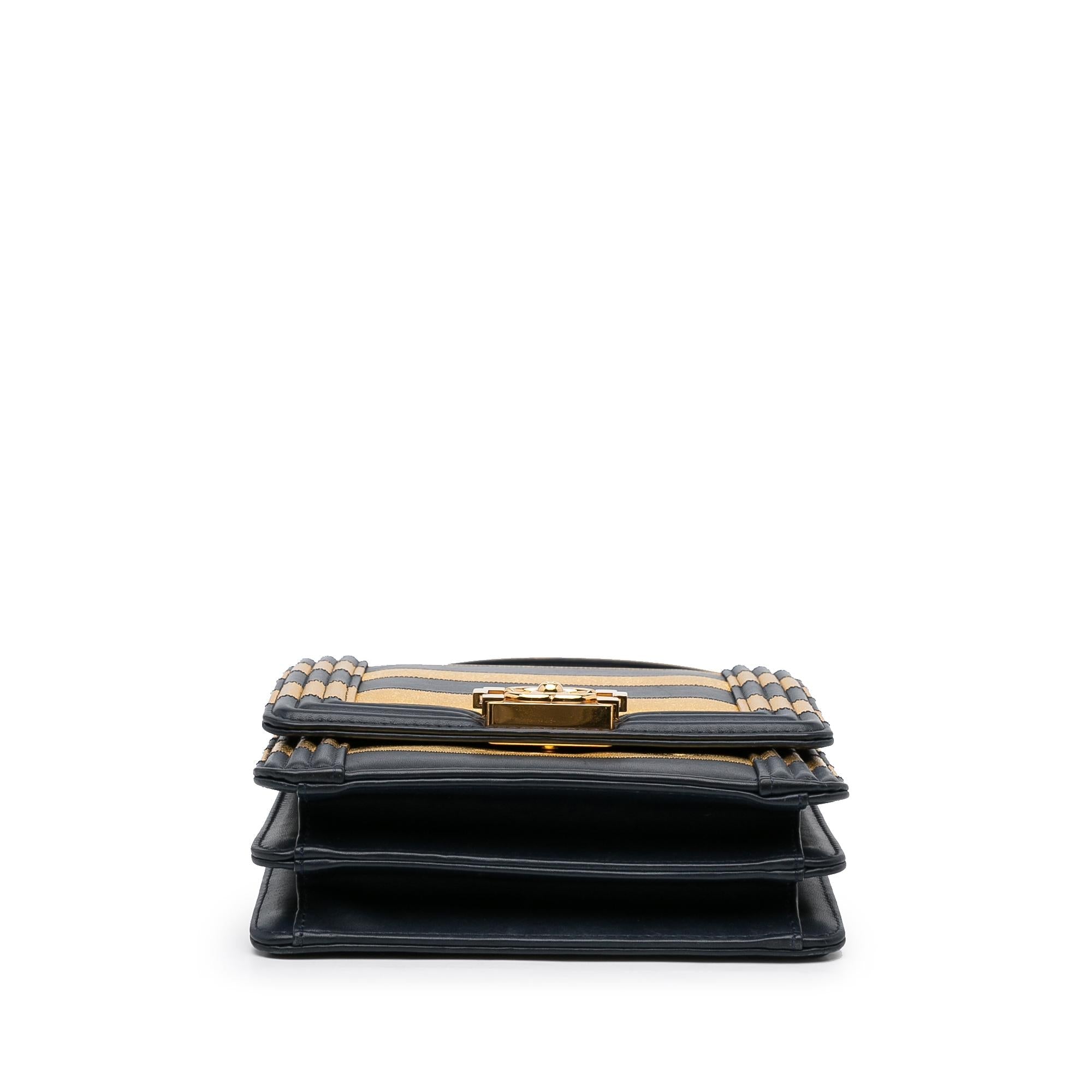 Chanel Paris-New York North South Boy Flap (SHG-rPN9kT)