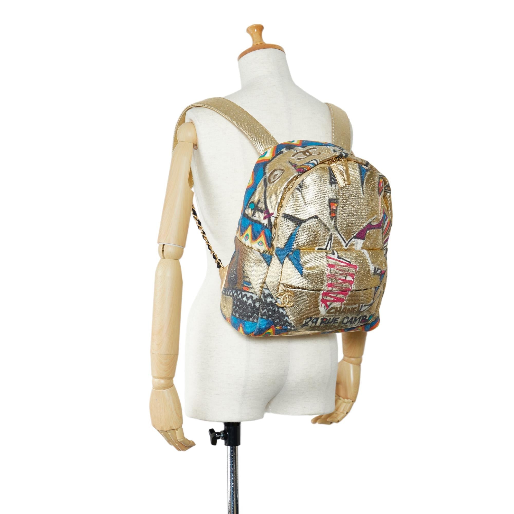 Chanel Paris New-York Street Spirit Backpack (SHG-bCgLVx)