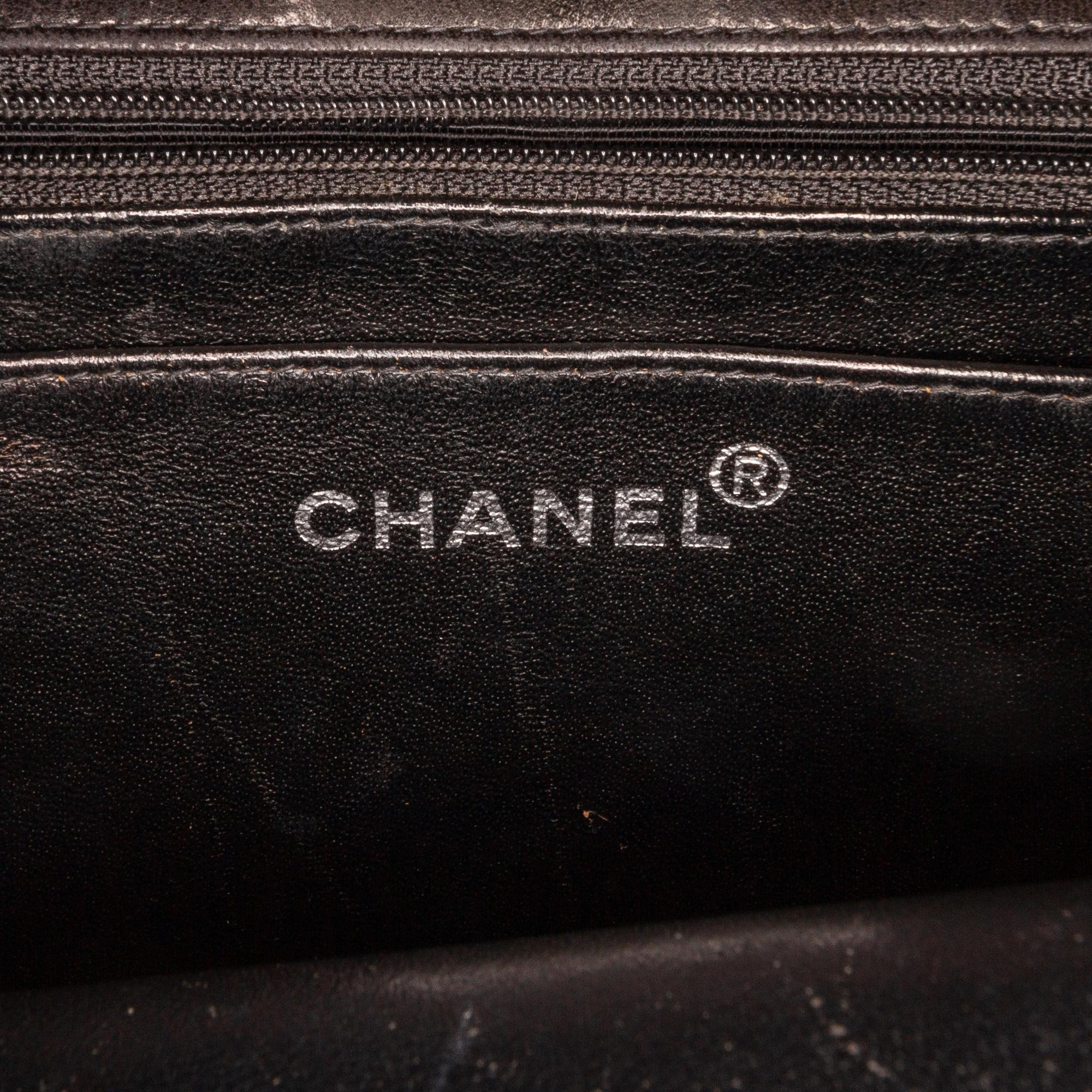 Chanel Patent Flap Handbag (SHG-WgjTfx)