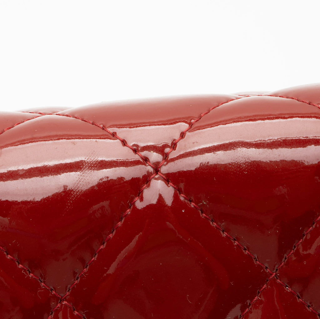 Chanel Patent Leather Classic Jumbo Double Flap Bag (SHF-Sit8OS)