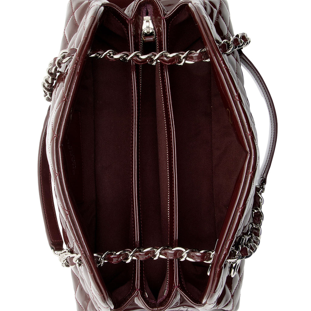 Chanel Patent Leather Just Mademoiselle Bowler Bag (SHF-HKPpy4)