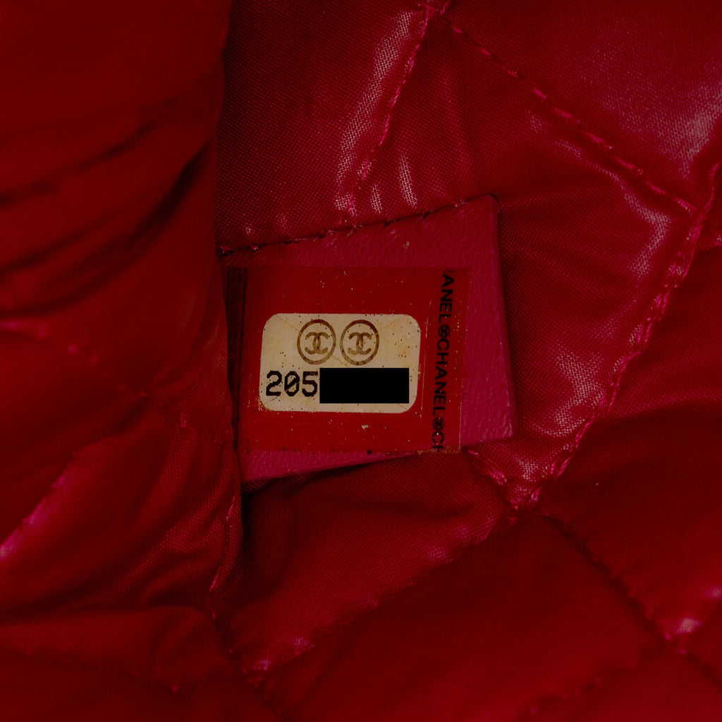Chanel Patent Leather Medium O-Case (SHF-ZiSJ3V)