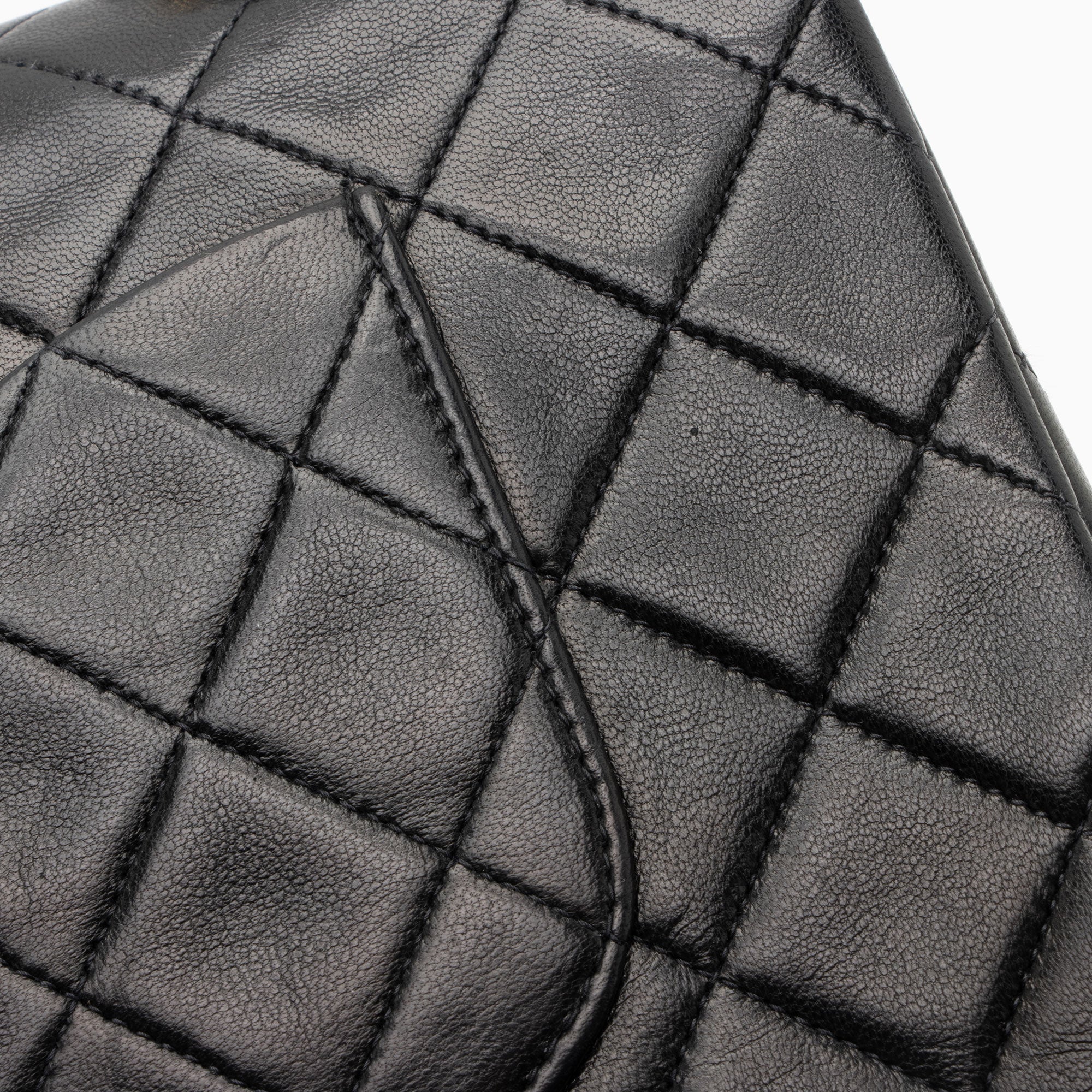 Chanel Vintage Lambskin Classic Medium Double Flap Bag (SHF-G4E2GG)