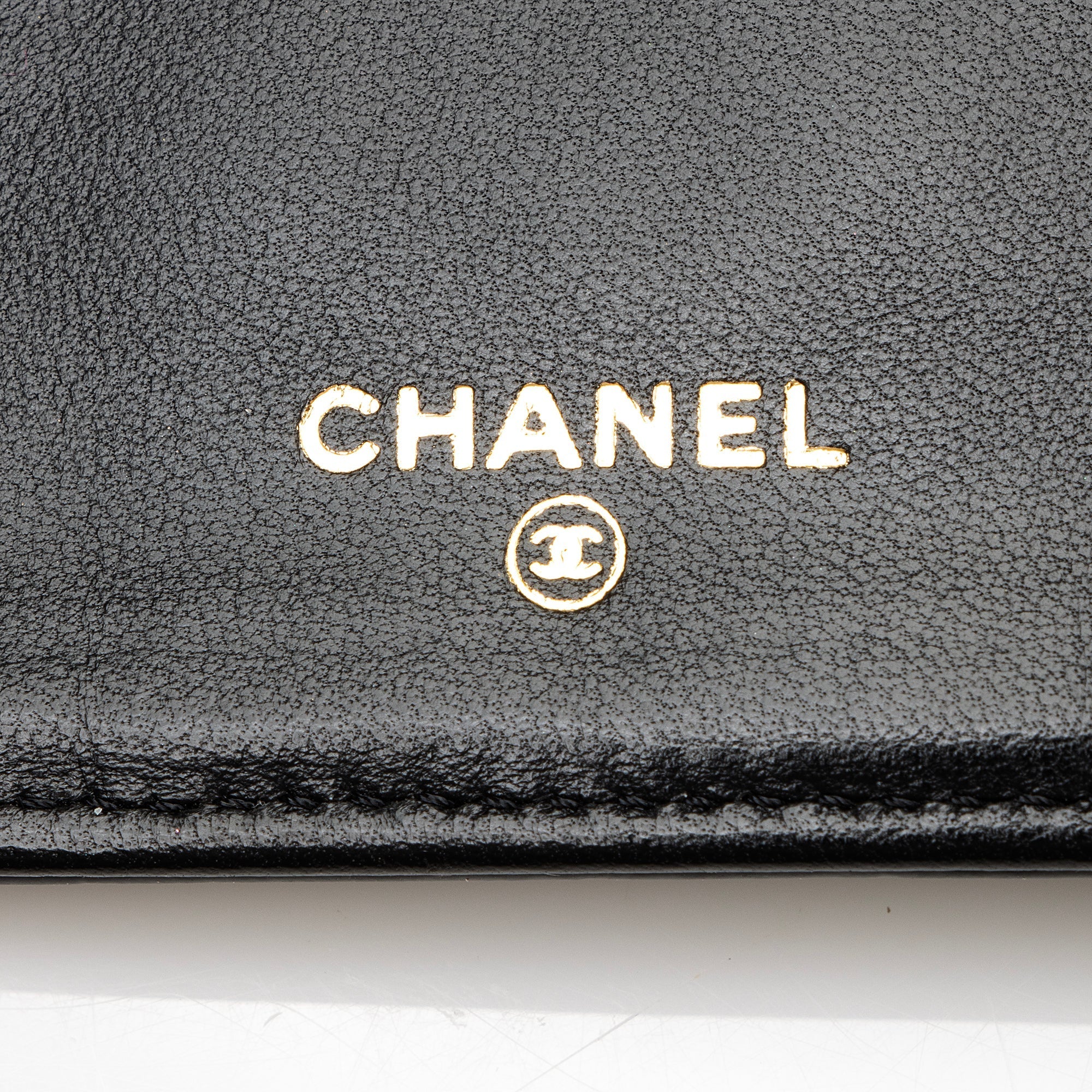 Chanel Vintage Patent Leather Chocolate Bar Wallet (SHF-22754)