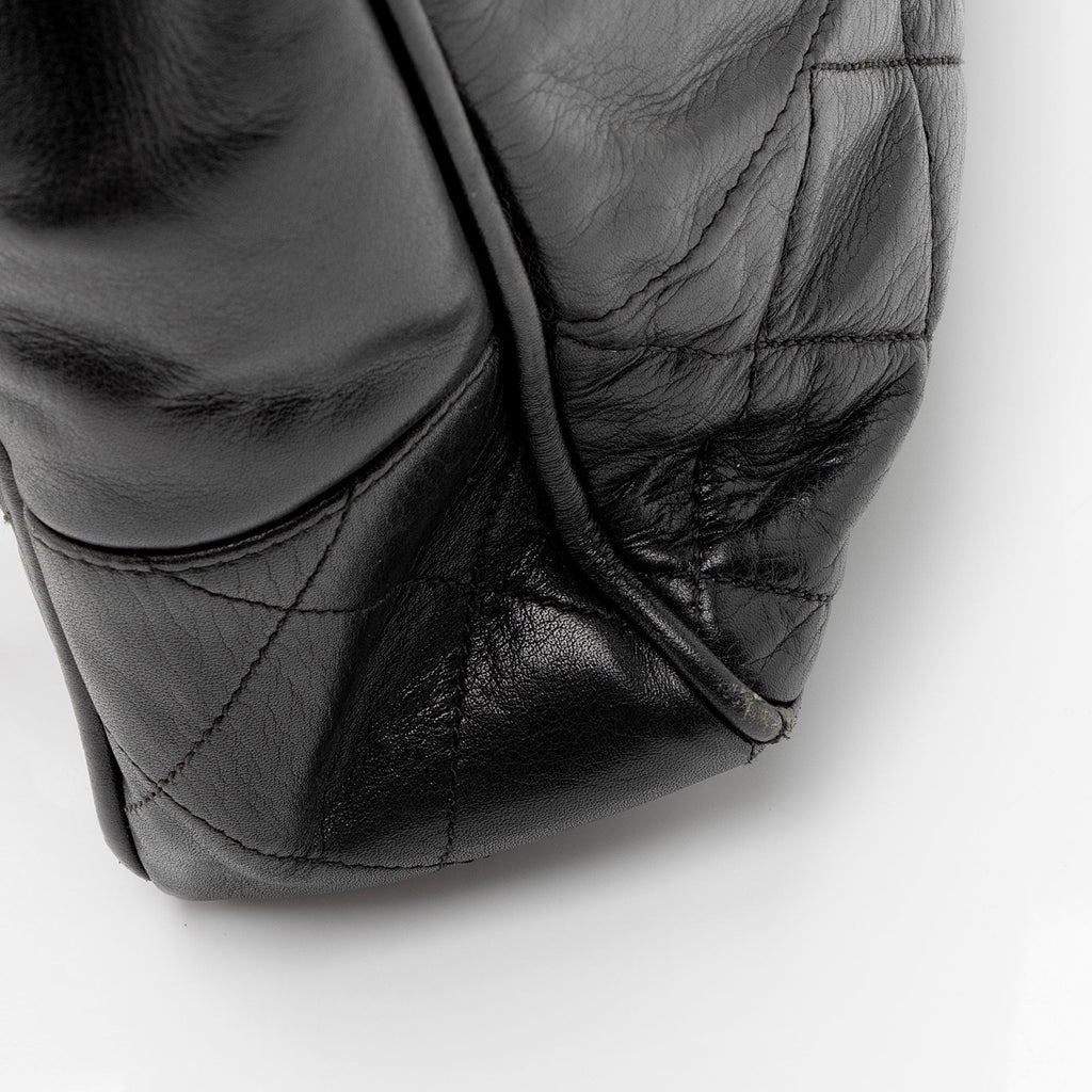 Chanel Vintage Quilted Lambskin Tote (SHF-KLrZGV)