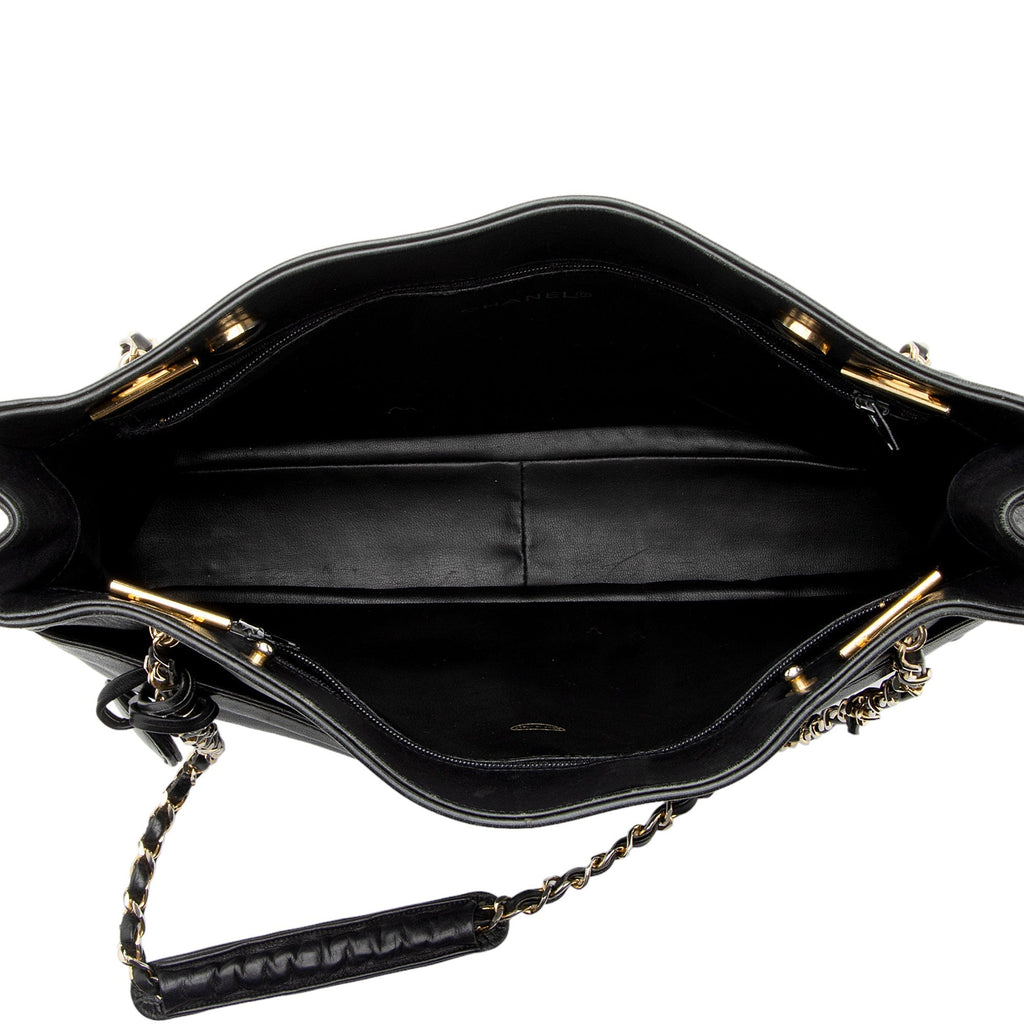 Chanel Vintage Quilted Lambskin Tote (SHF-KLrZGV)