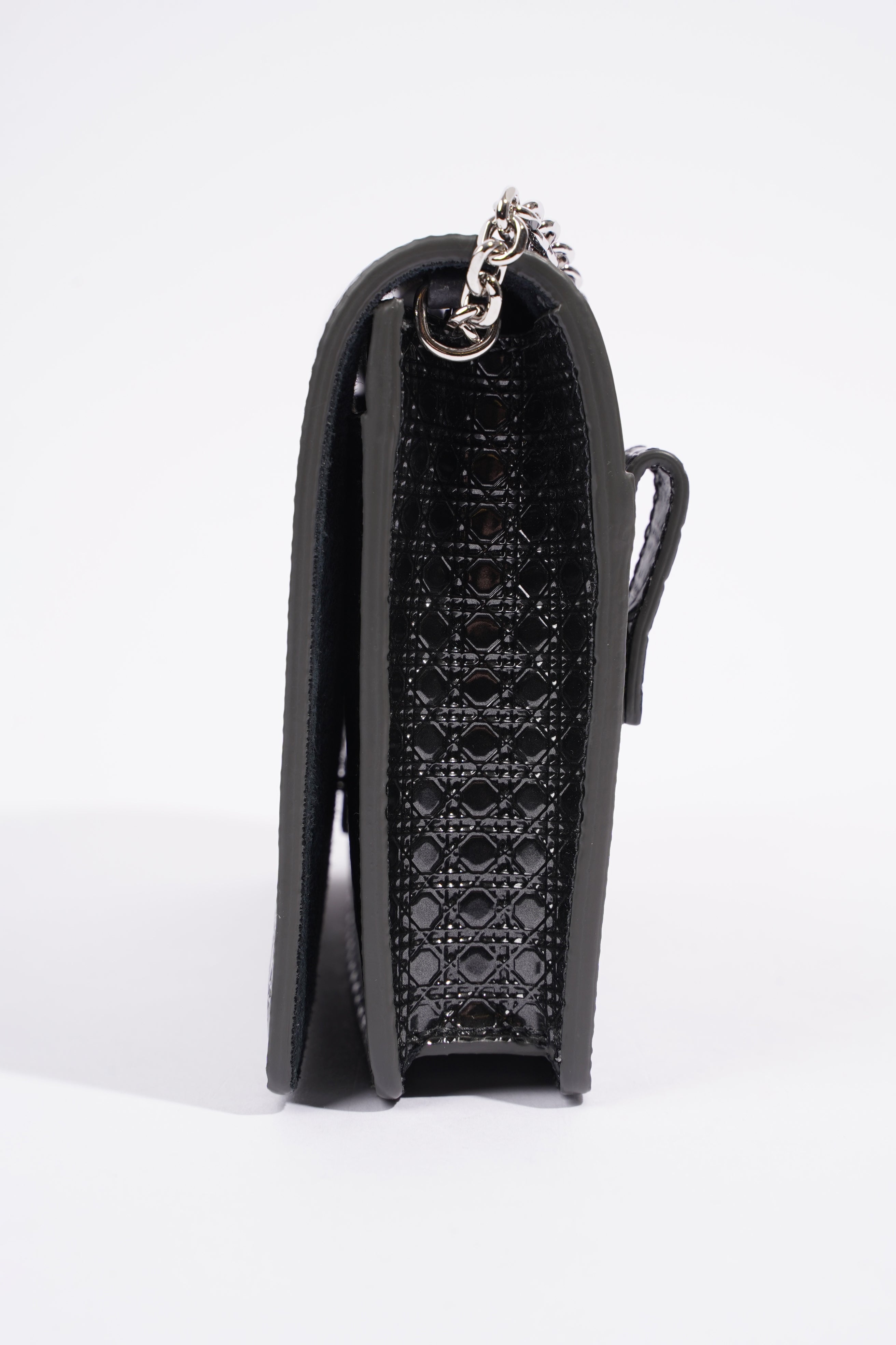 Christian Dior 30 Montaigne Two Way Pouch Black