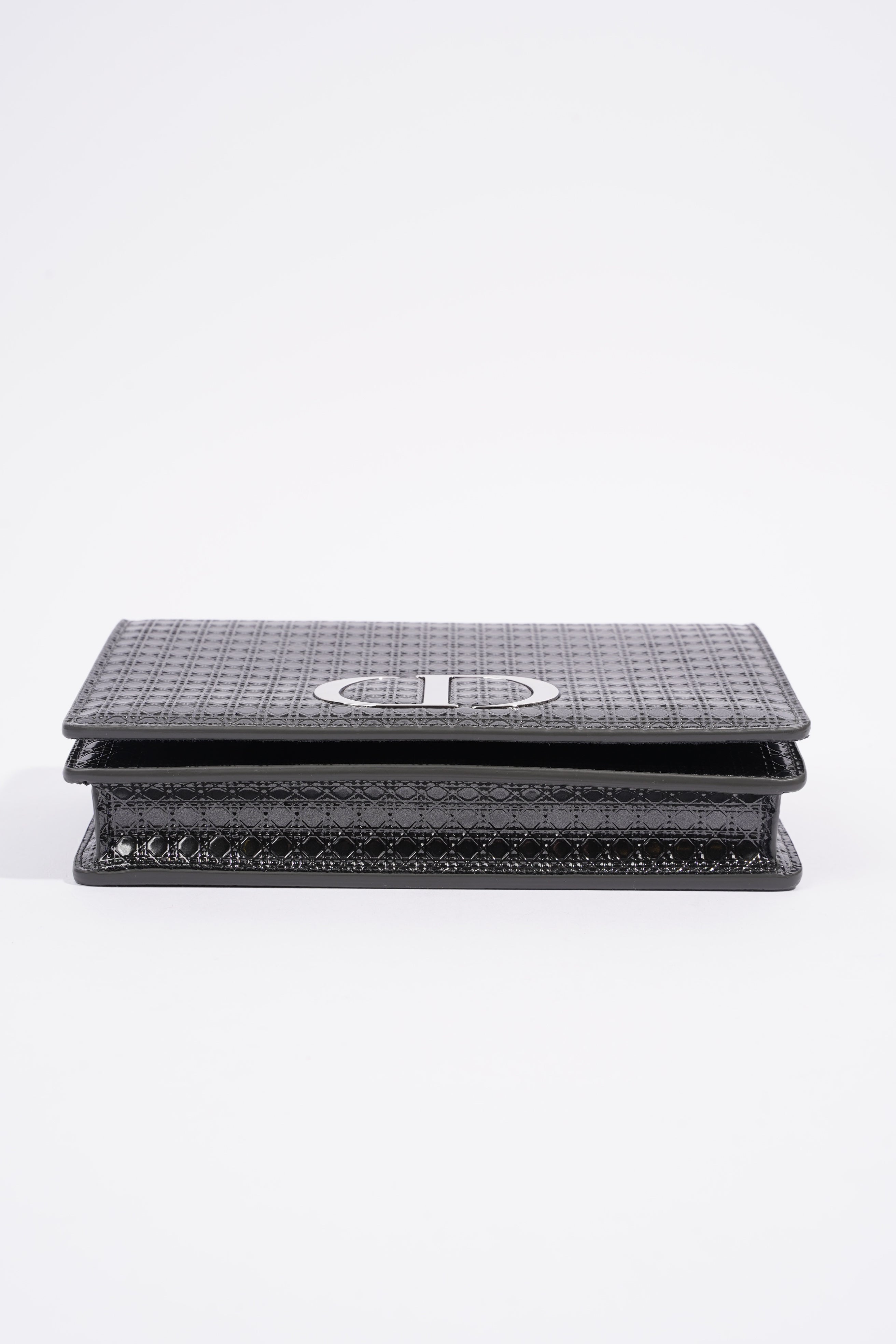 Christian Dior 30 Montaigne Two Way Pouch Black