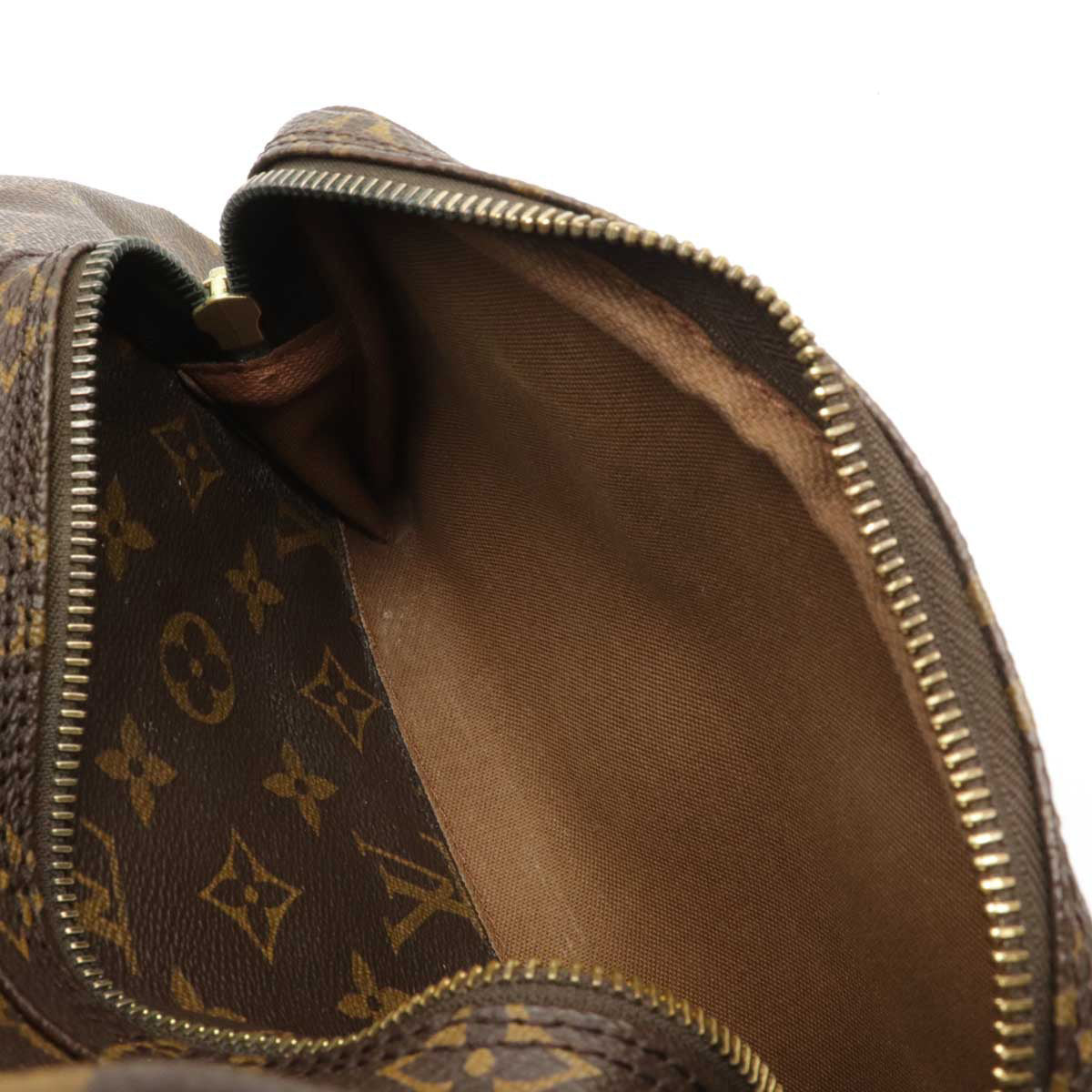 Louis Vuitton Montsouris GM M51135
