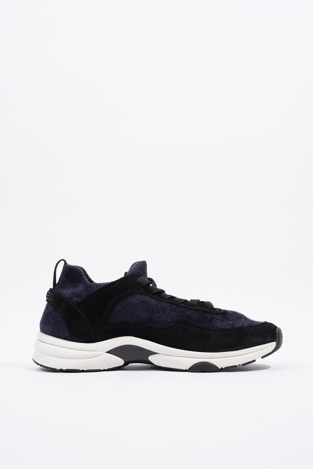 Chanel CC Logo Sneaker Navy / Black / White Fabric EU 39 UK 6