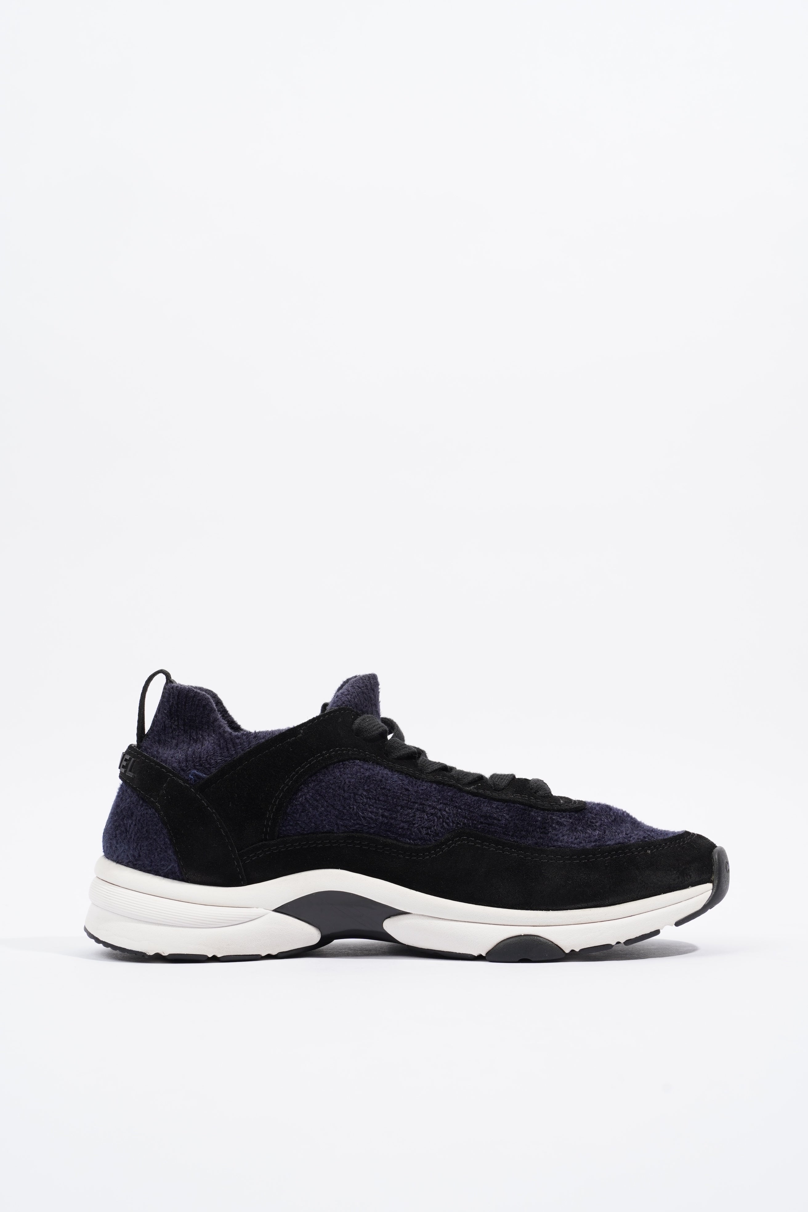 Chanel CC Logo Sneaker Navy / Black / White Fabric EU 39 UK 6