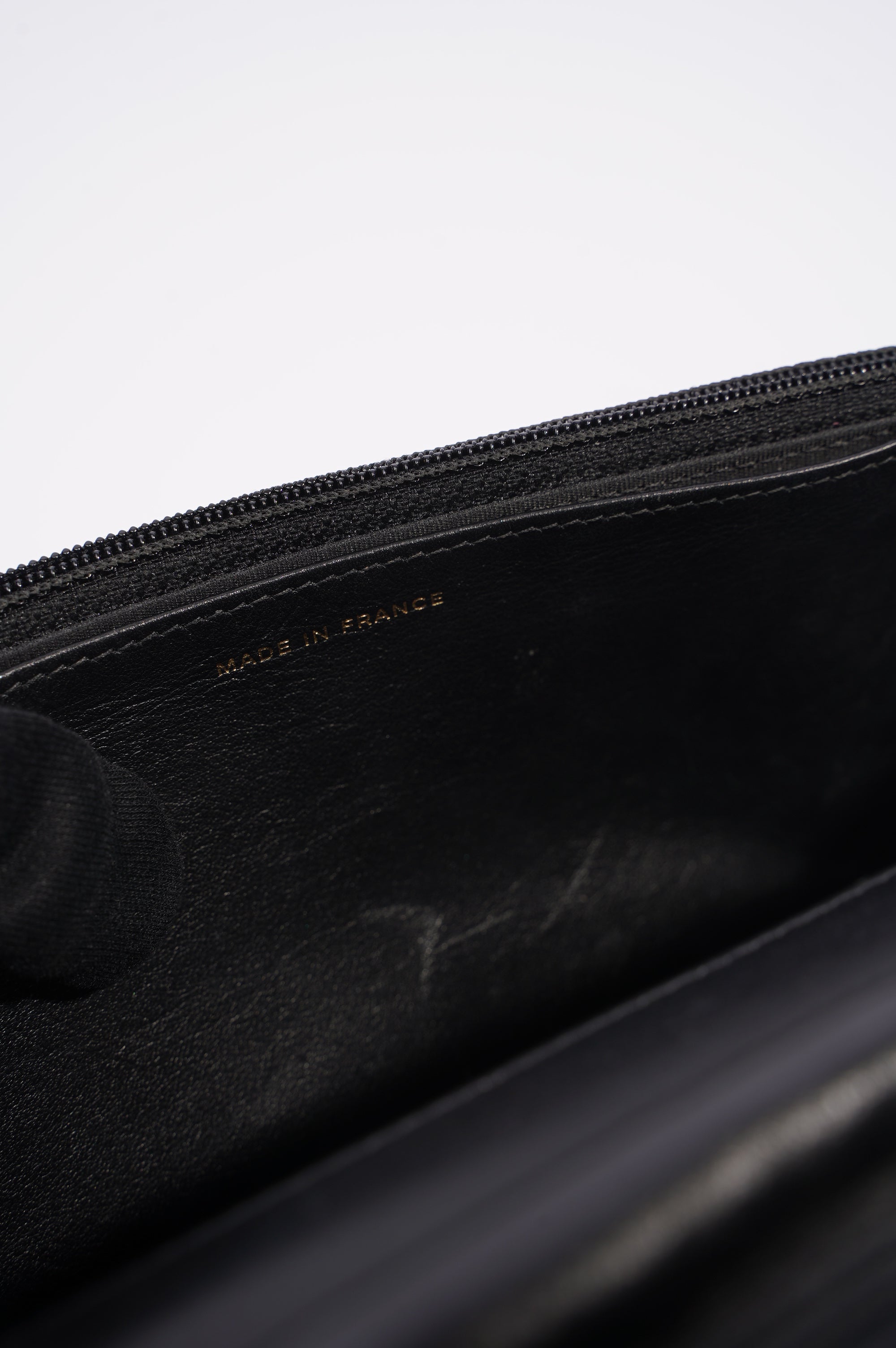 Chanel Womens Boy Wallet On Chain Black Caviar / Gold