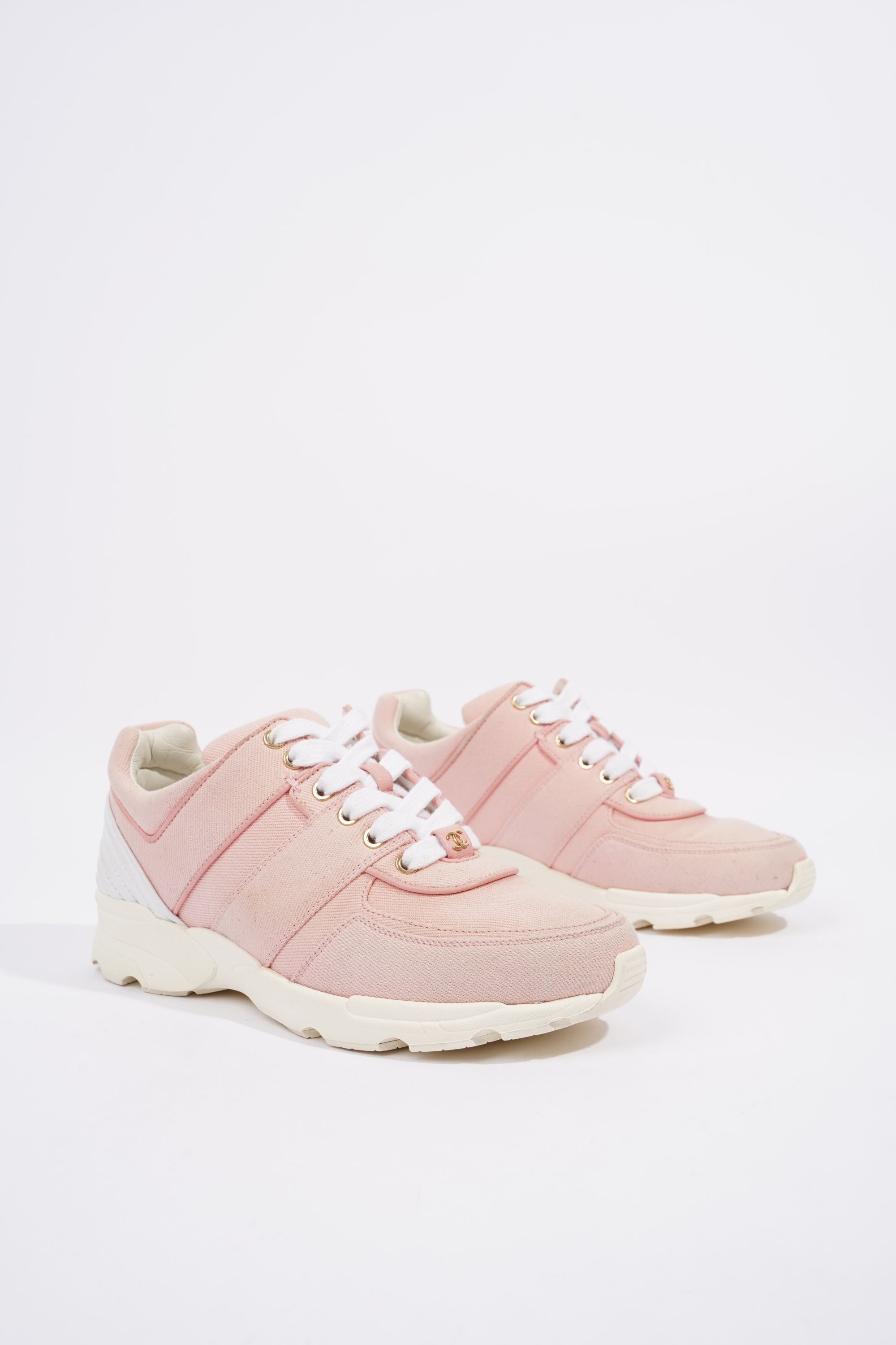 Chanel Womens Tennis Sneaker Salmon / White EU 37.5 / UK 4.5