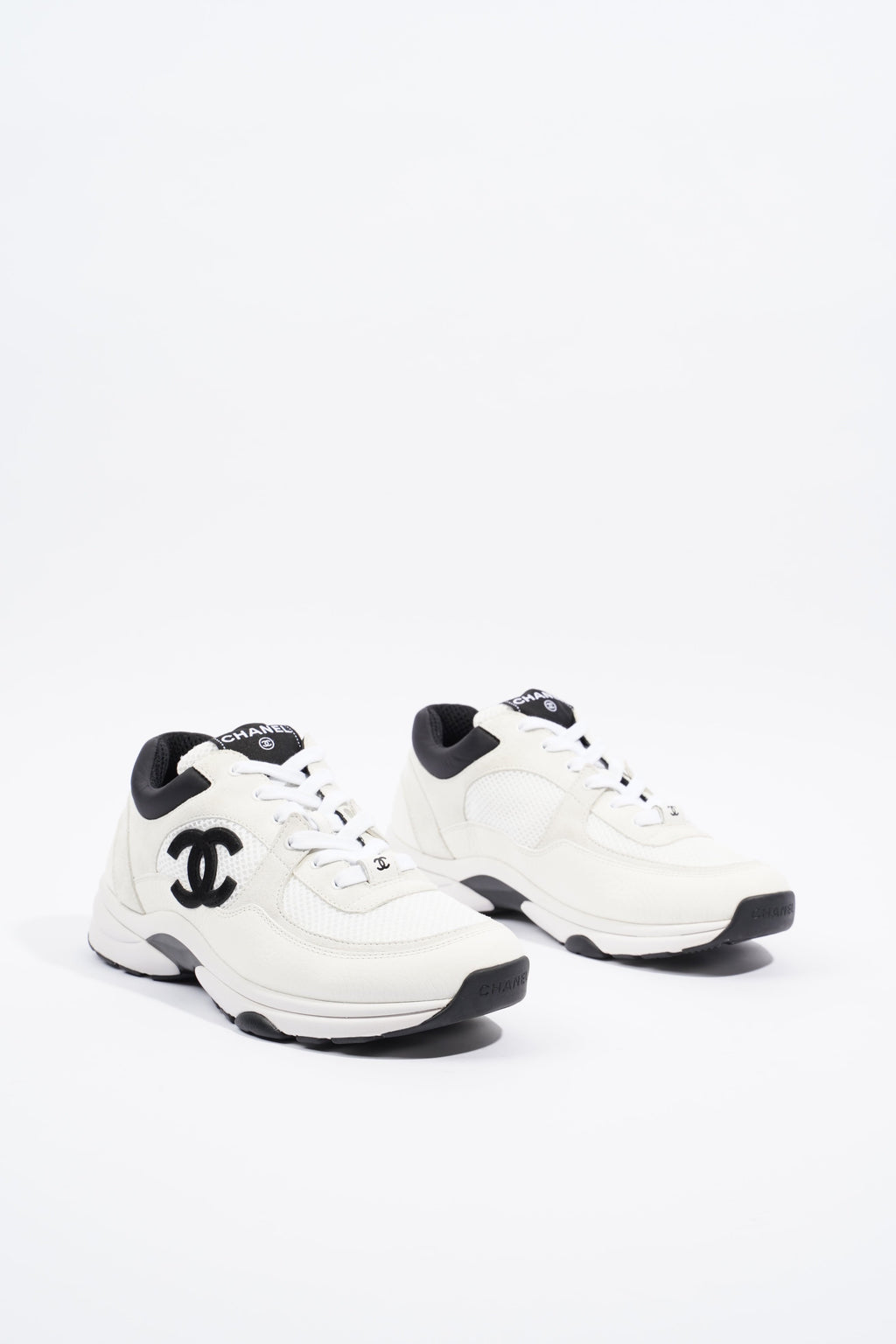 Chanel Womens CC Runners White / Cream / Black EU 39.5 / UK 6.5