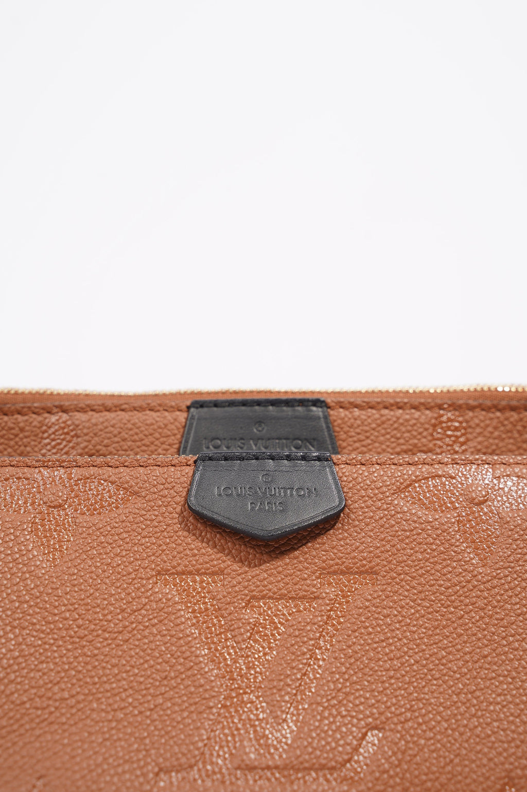 Louis Vuitton Womens Multi Pochette Accessoires Tan / Leopard