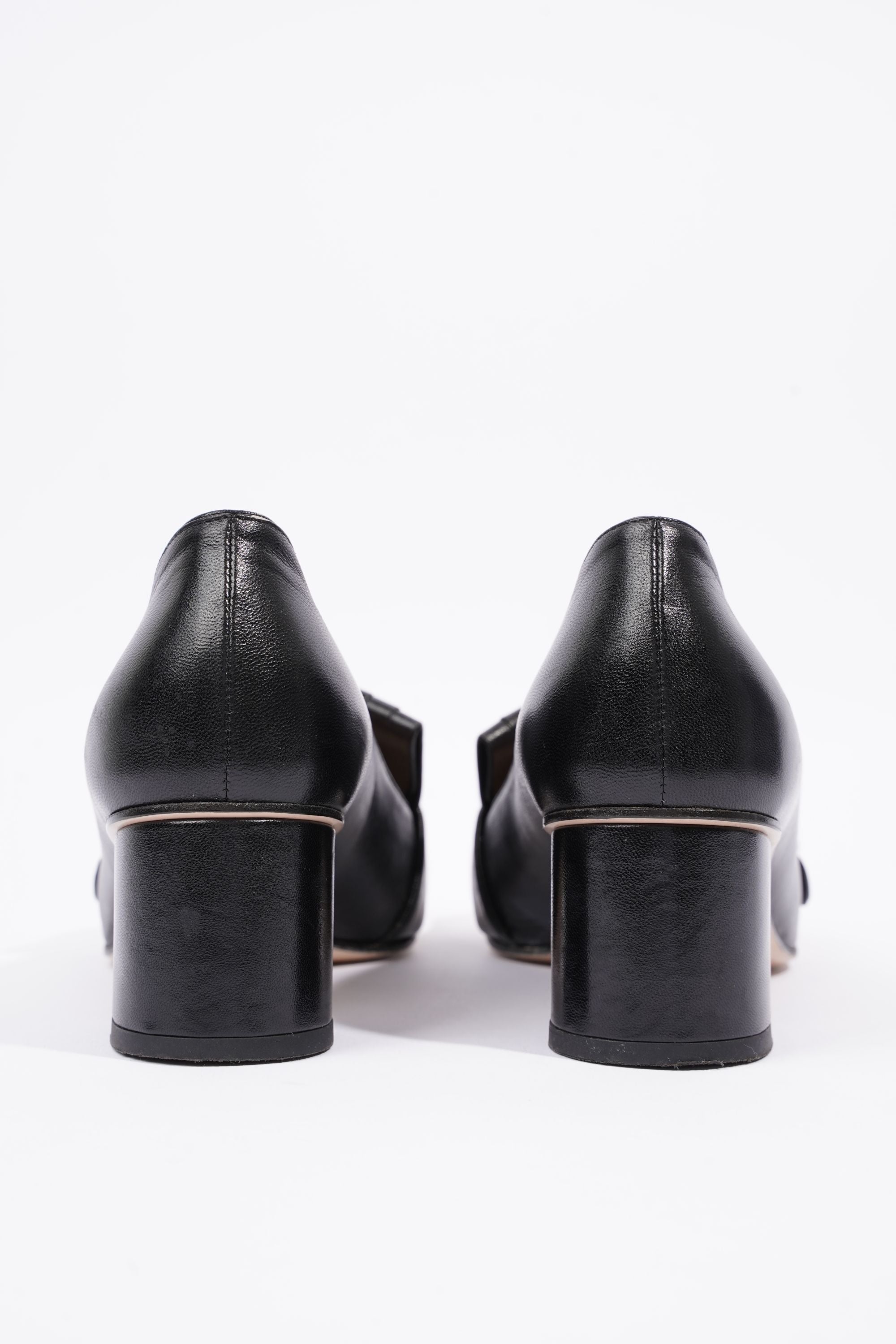 Gucci Womens Marmont Fringed Mule Black / Gold EU 38 / UK 5