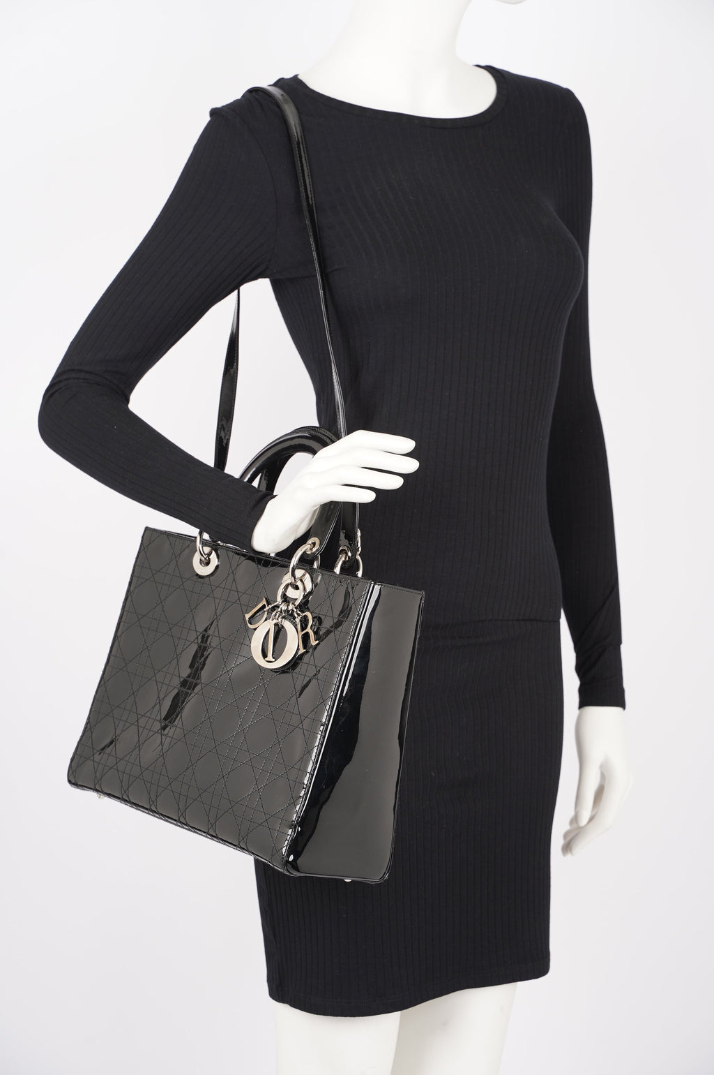 Christian Dior Lady Dior Bag Black Patent Leather Large