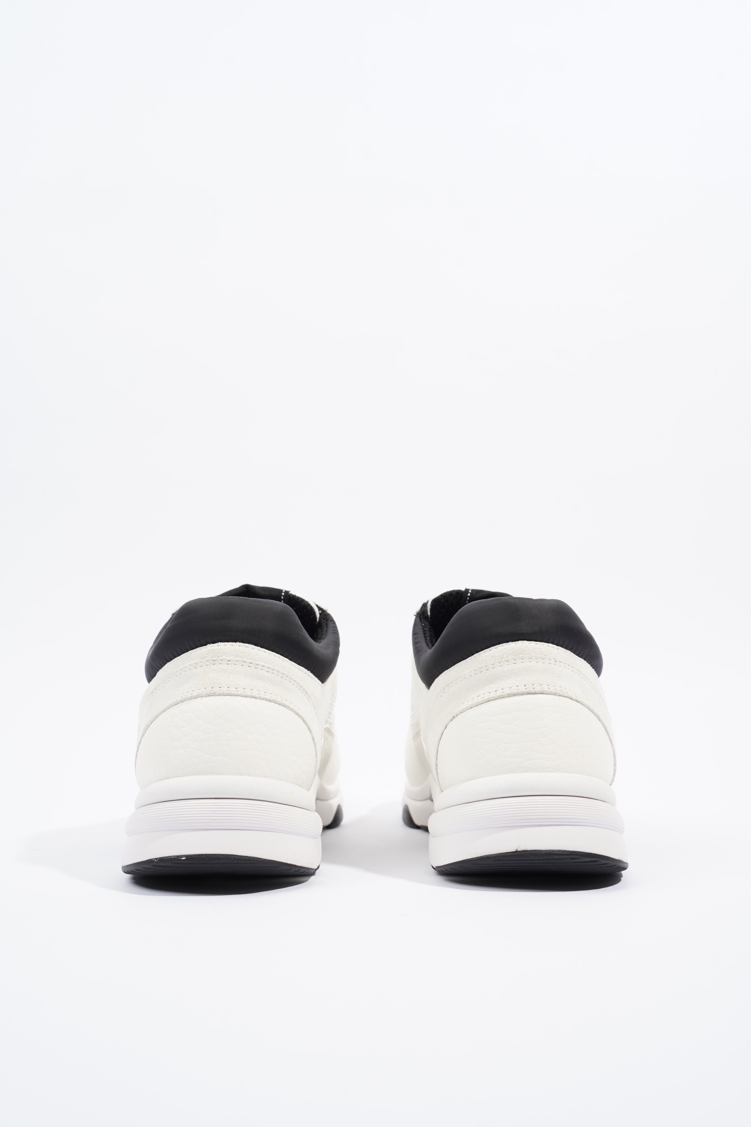 Chanel Womens CC Runners White / Cream / Black EU 39.5 / UK 6.5