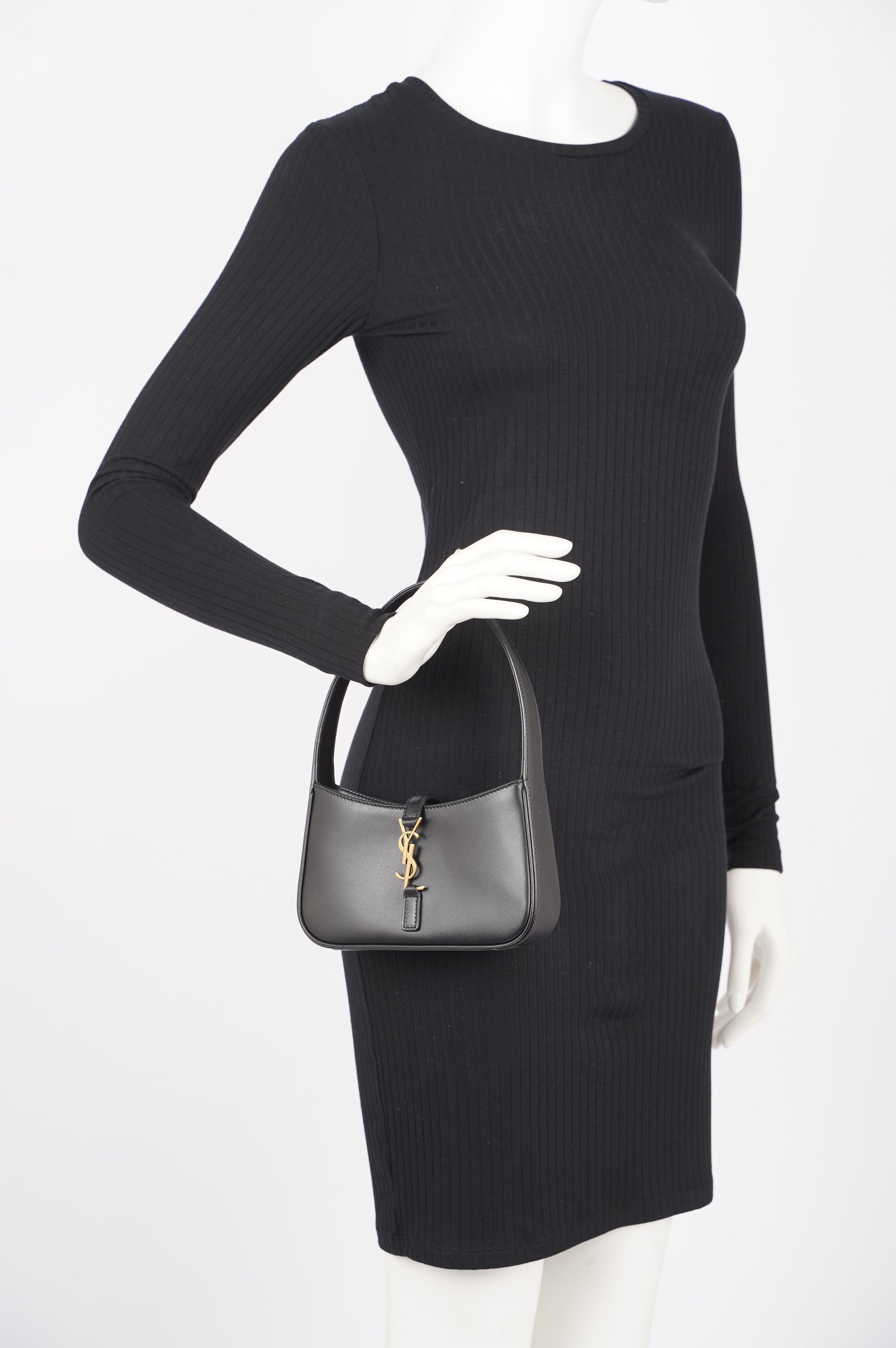 Saint Laurent Womens Le 5 a 7 Hobo Bag Black Leather Mini