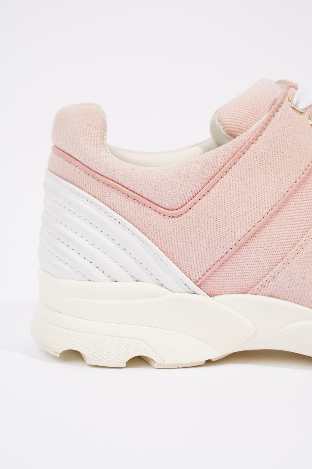 Chanel Womens Tennis Sneaker Salmon / White EU 37.5 / UK 4.5