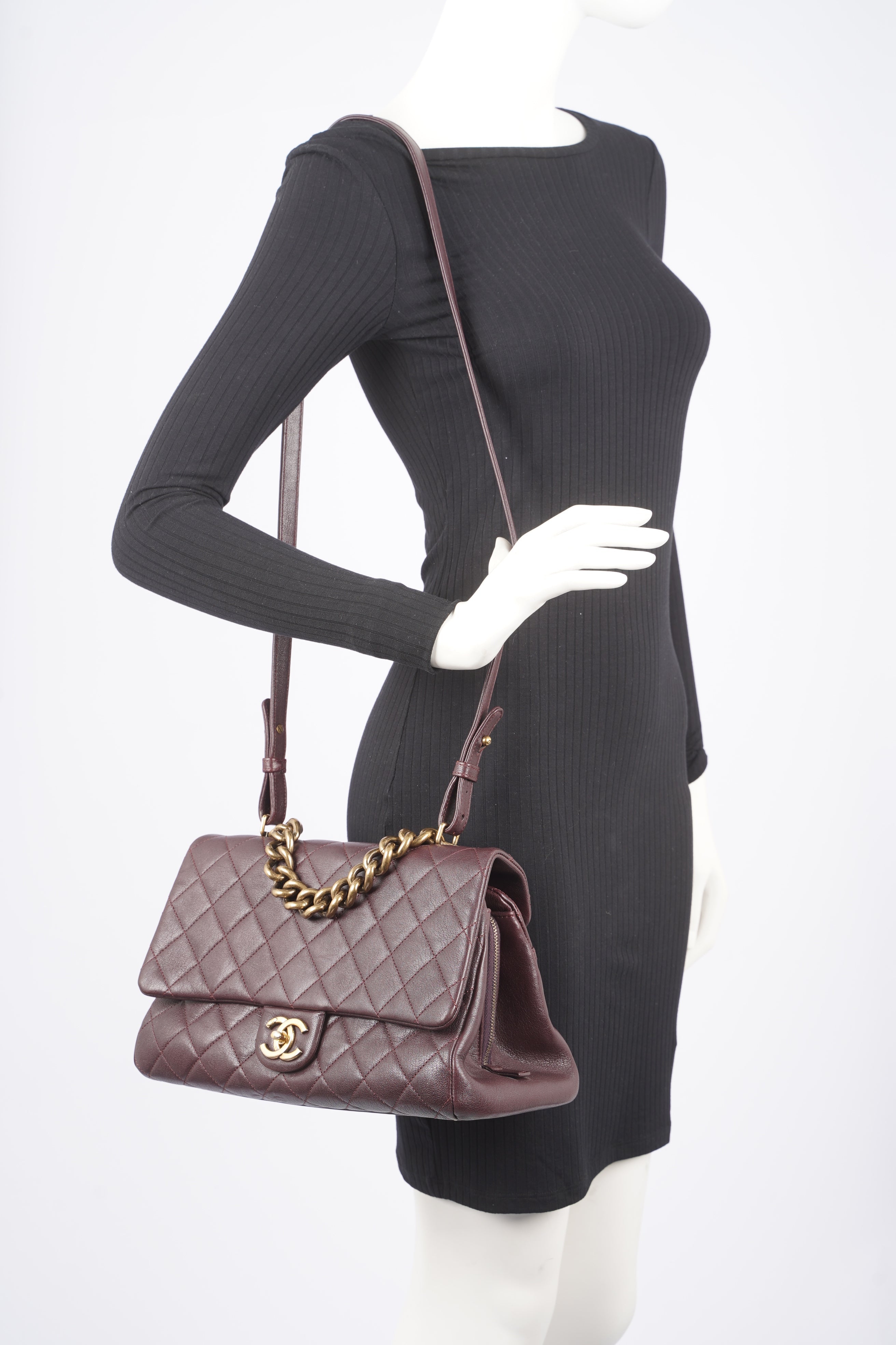 Chanel Womens Trapezio Purple
