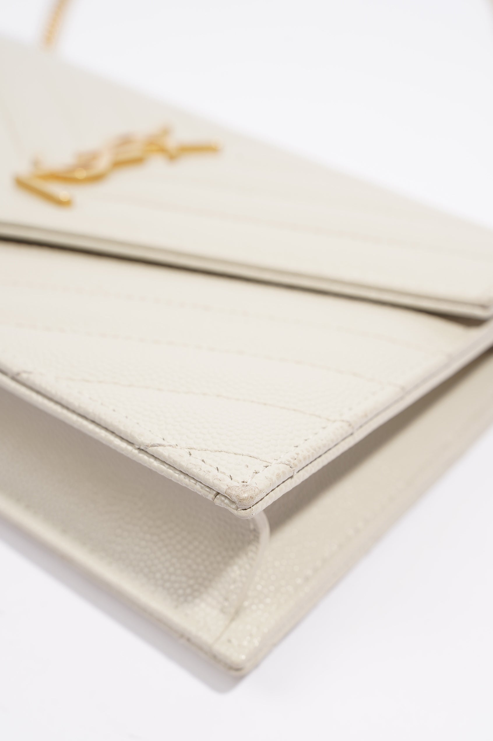 Saint Laurent Womens Chain Wallet White / Gold
